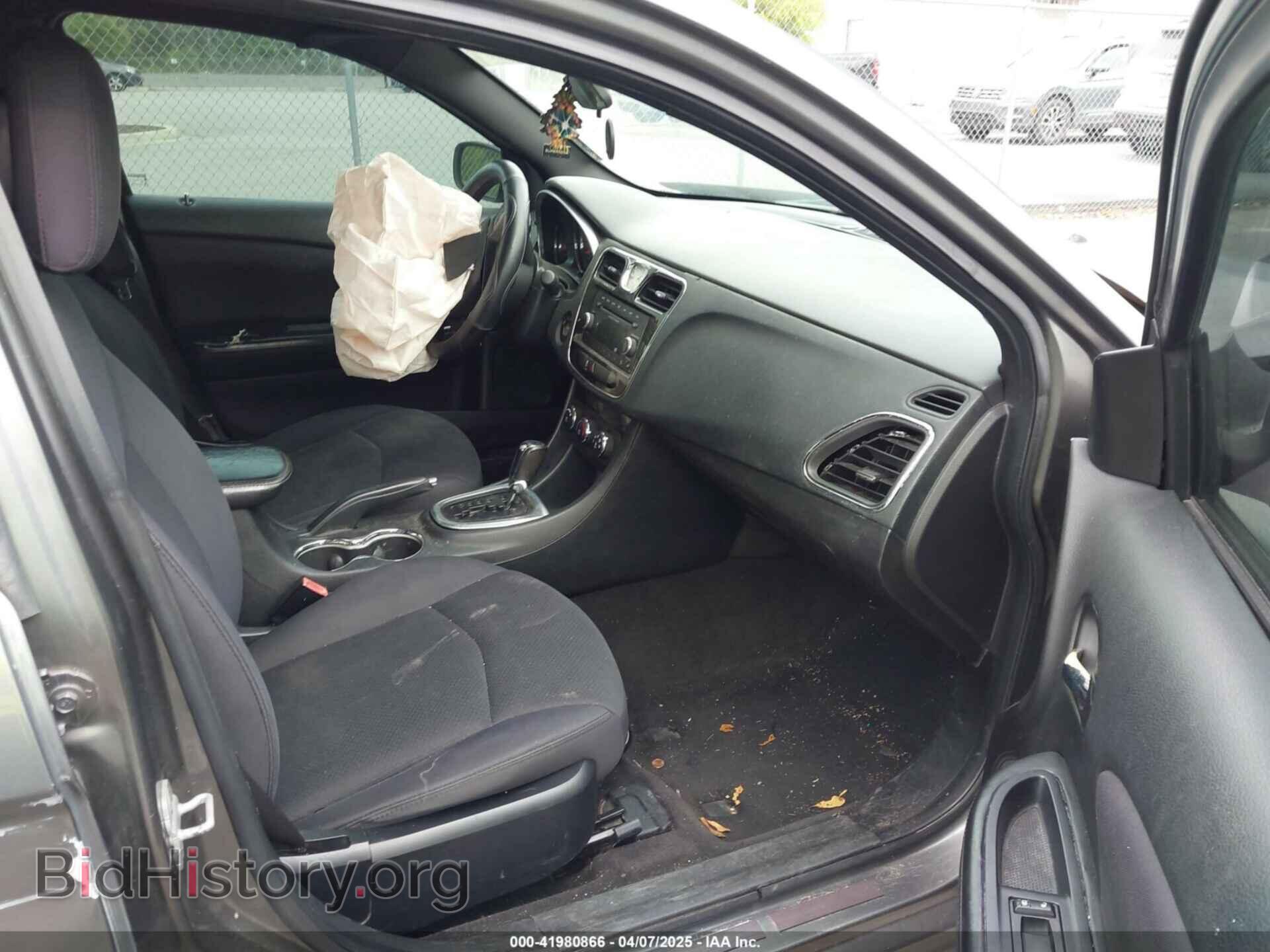 2013 CHRYSLER 200 - VIN: 1C3CCBAB0DN641520 - Фото 5
