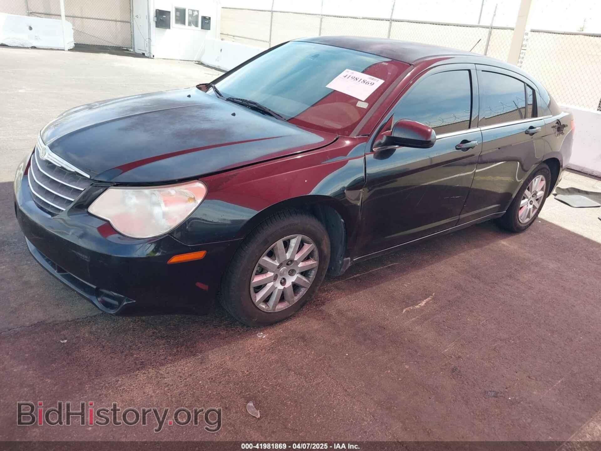 2010 CHRYSLER SEBRING - VIN: 1C3CC4FB5AN219937 - Фото 2