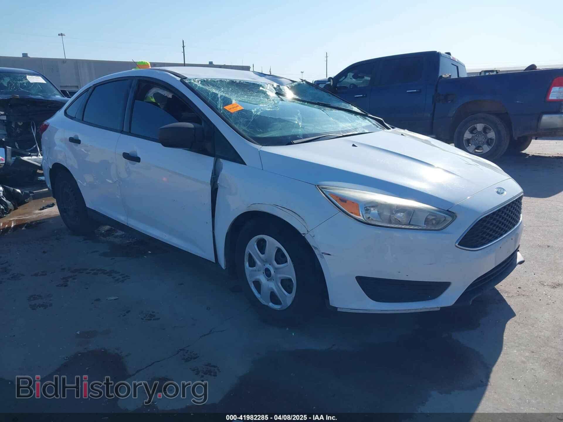 Photo 1FADP3E29HL313640 - FORD FOCUS 2017