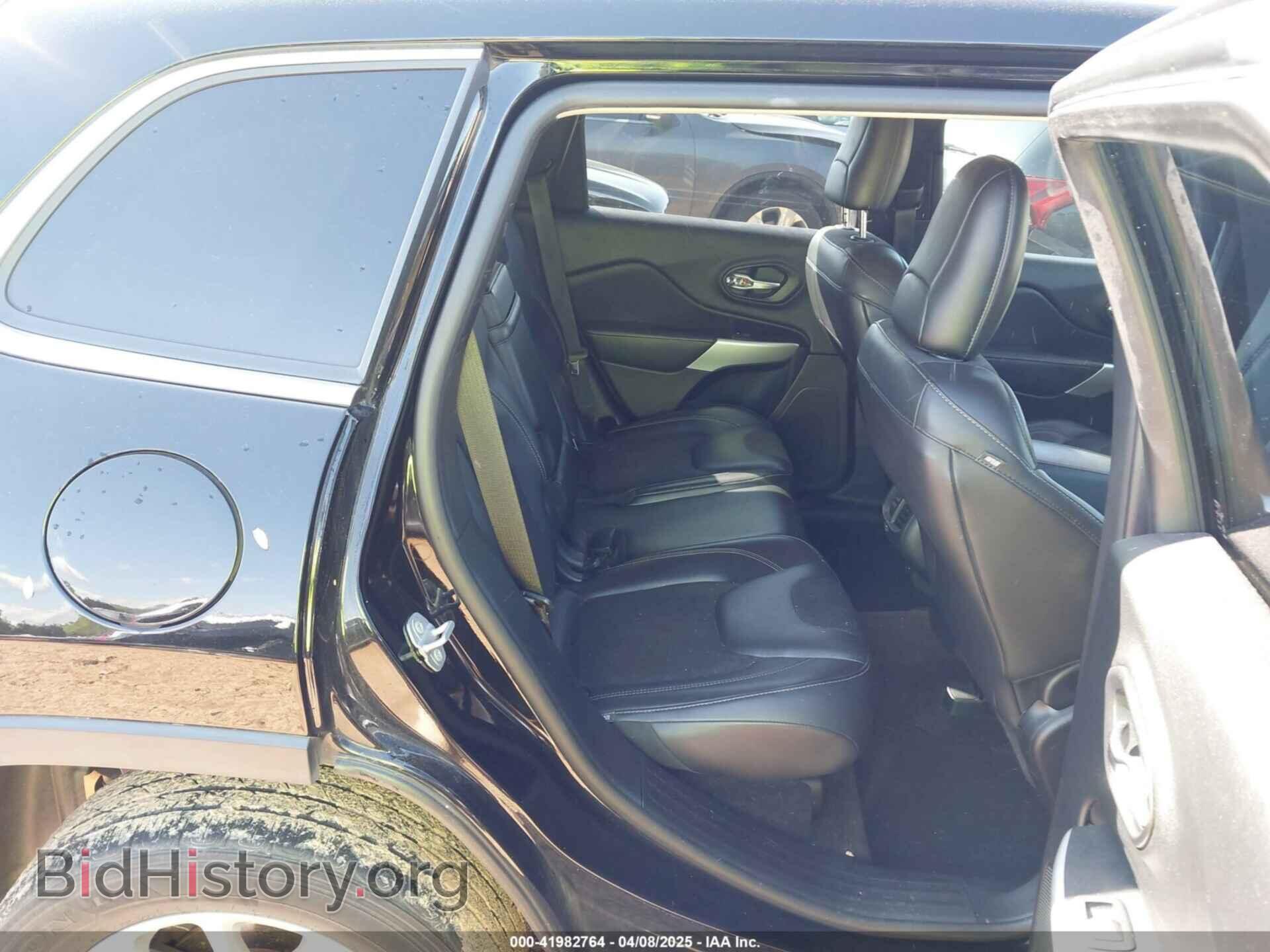 2018 JEEP CHEROKEE - VIN: 1C4PJLLB5JD584433 - Фото 8