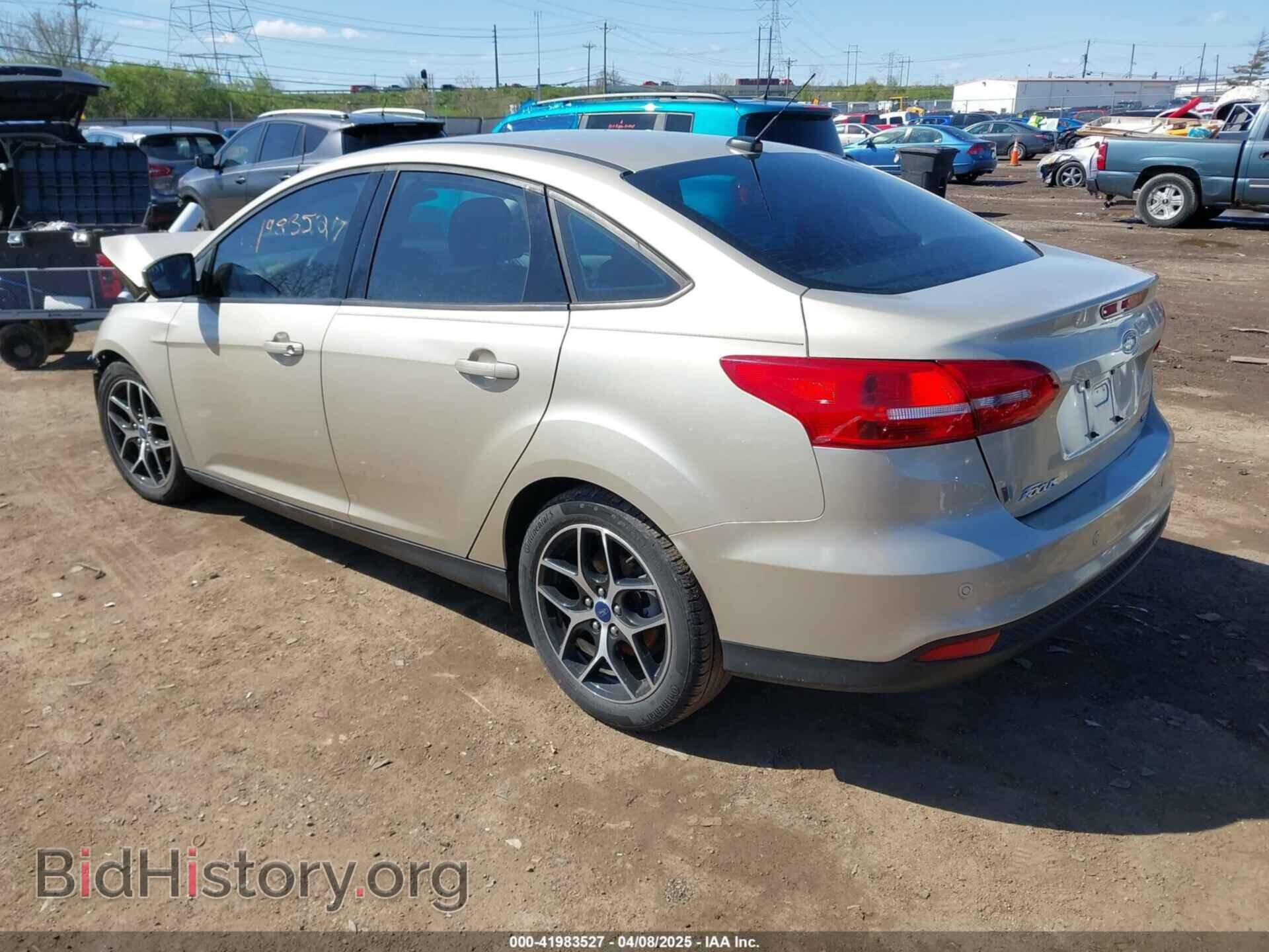 2017 FORD FOCUS - VIN: 1FADP3H26HL298302 - Фото 3