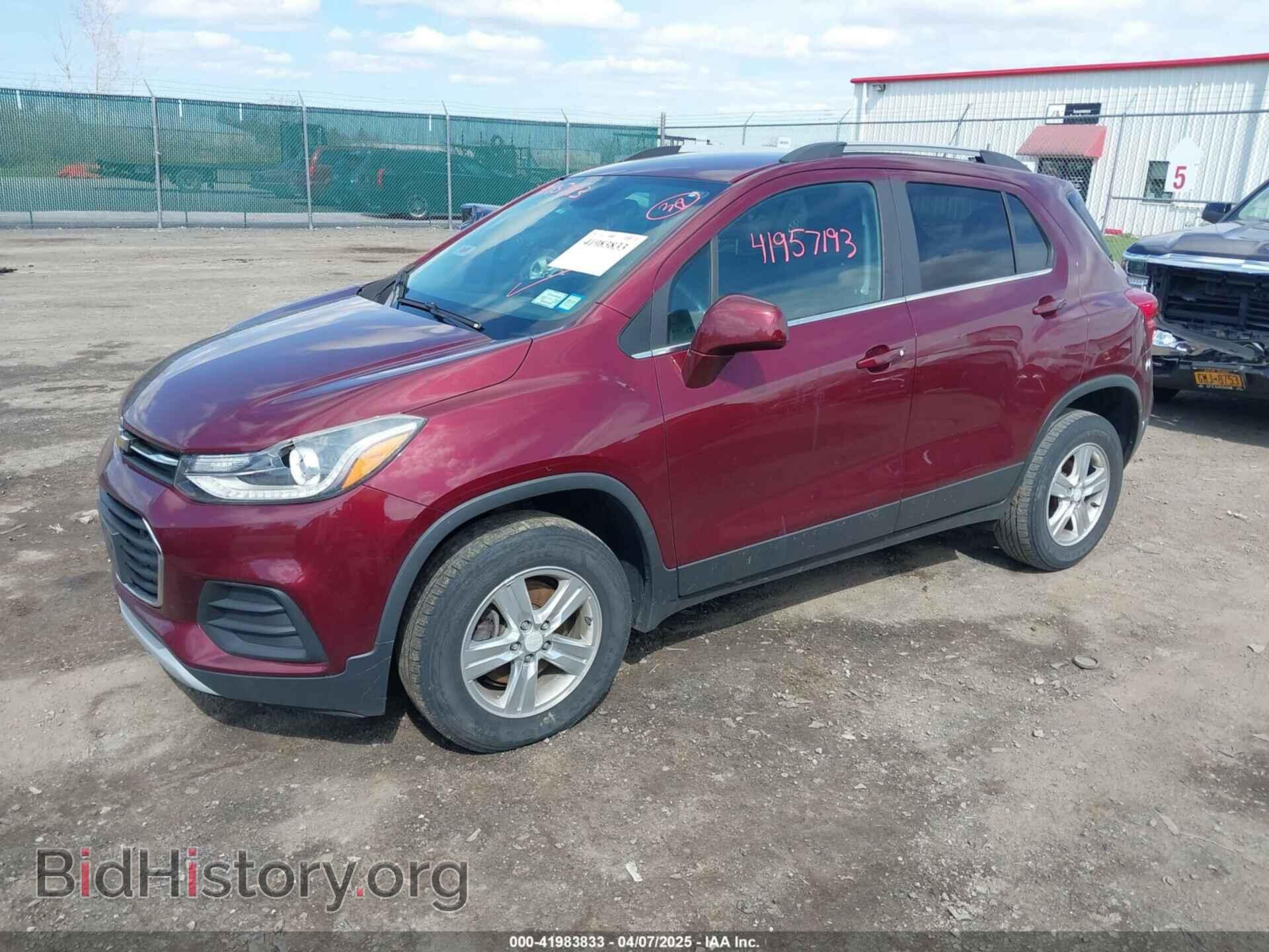 2017 CHEVROLET TRAX - VIN: 3GNCJPSB6HL171777 - Фото 2