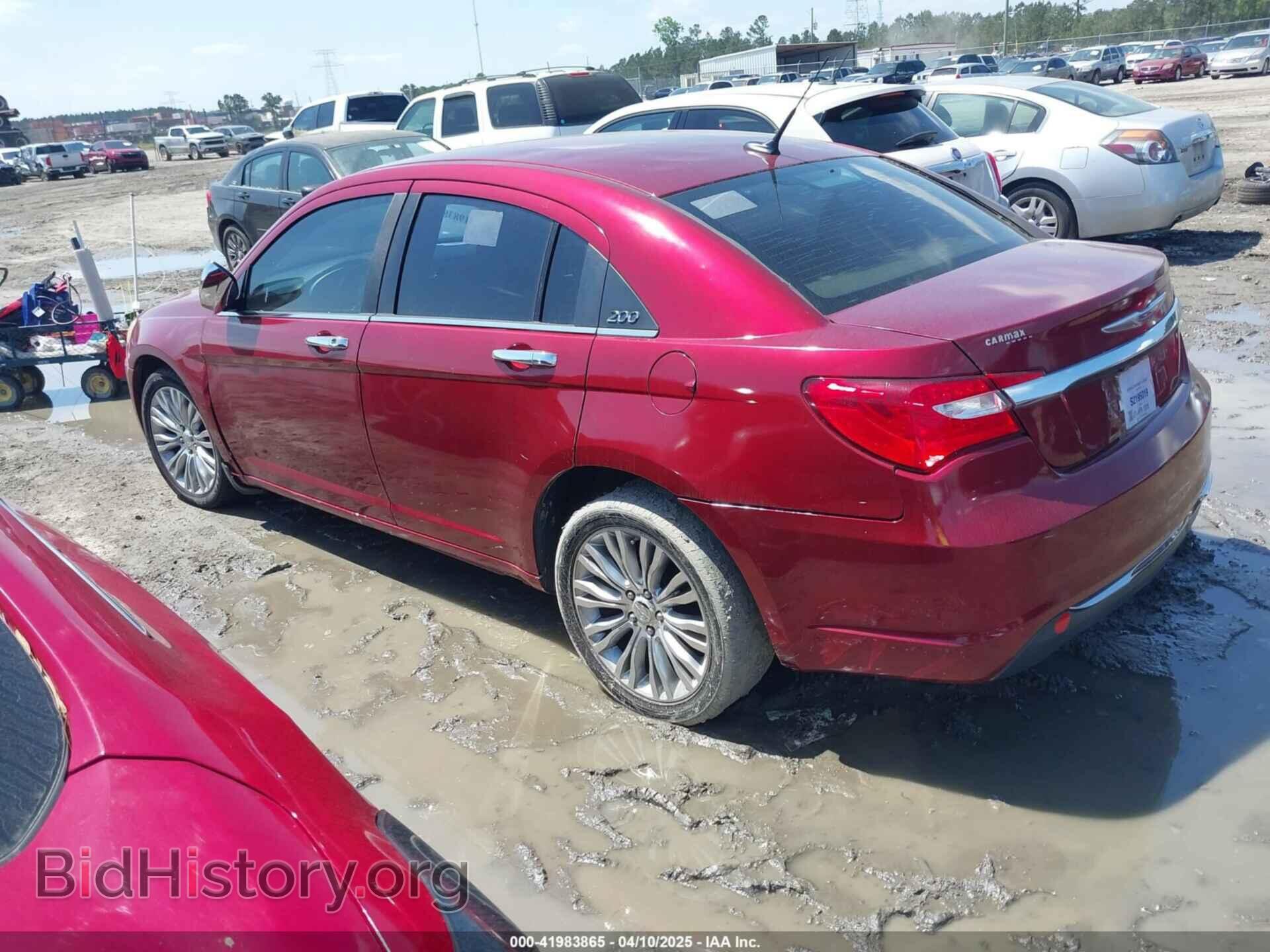 2011 CHRYSLER 200 - VIN: 1C3BC2FB7BN527371 - Фото 3