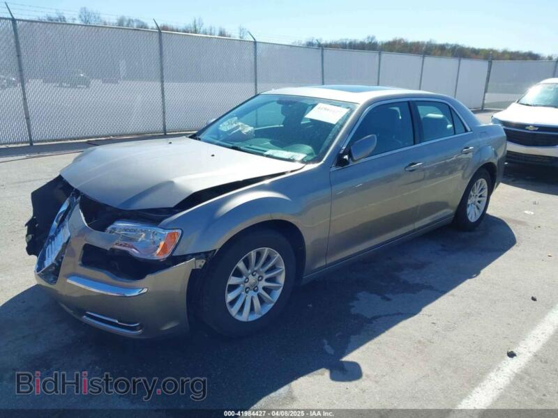 2014 Chrysler 300 (VIN 2C3CCAAGXEH335800) — фото 2 из 16