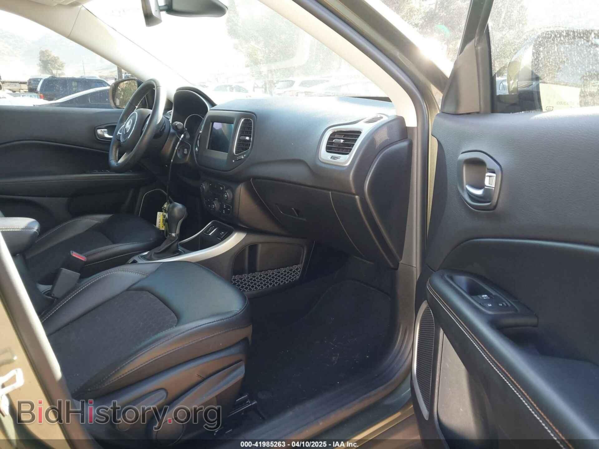 2018 JEEP COMPASS - VIN: 3C4NJCBB2JT462065 - Фото 5