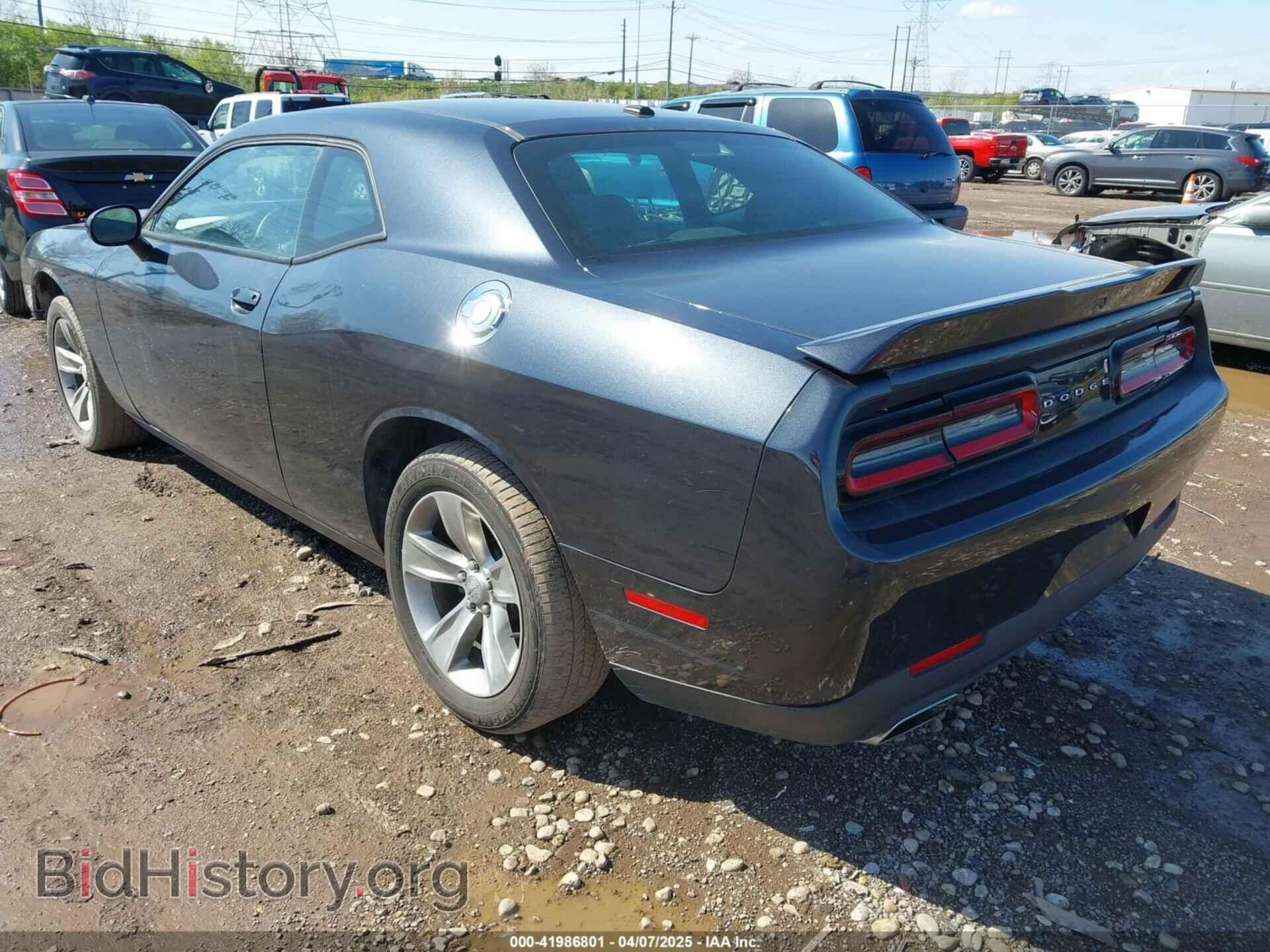 2018 DODGE CHALLENGER - VIN: 2C3CDZAG2JH121941 - Фото 3