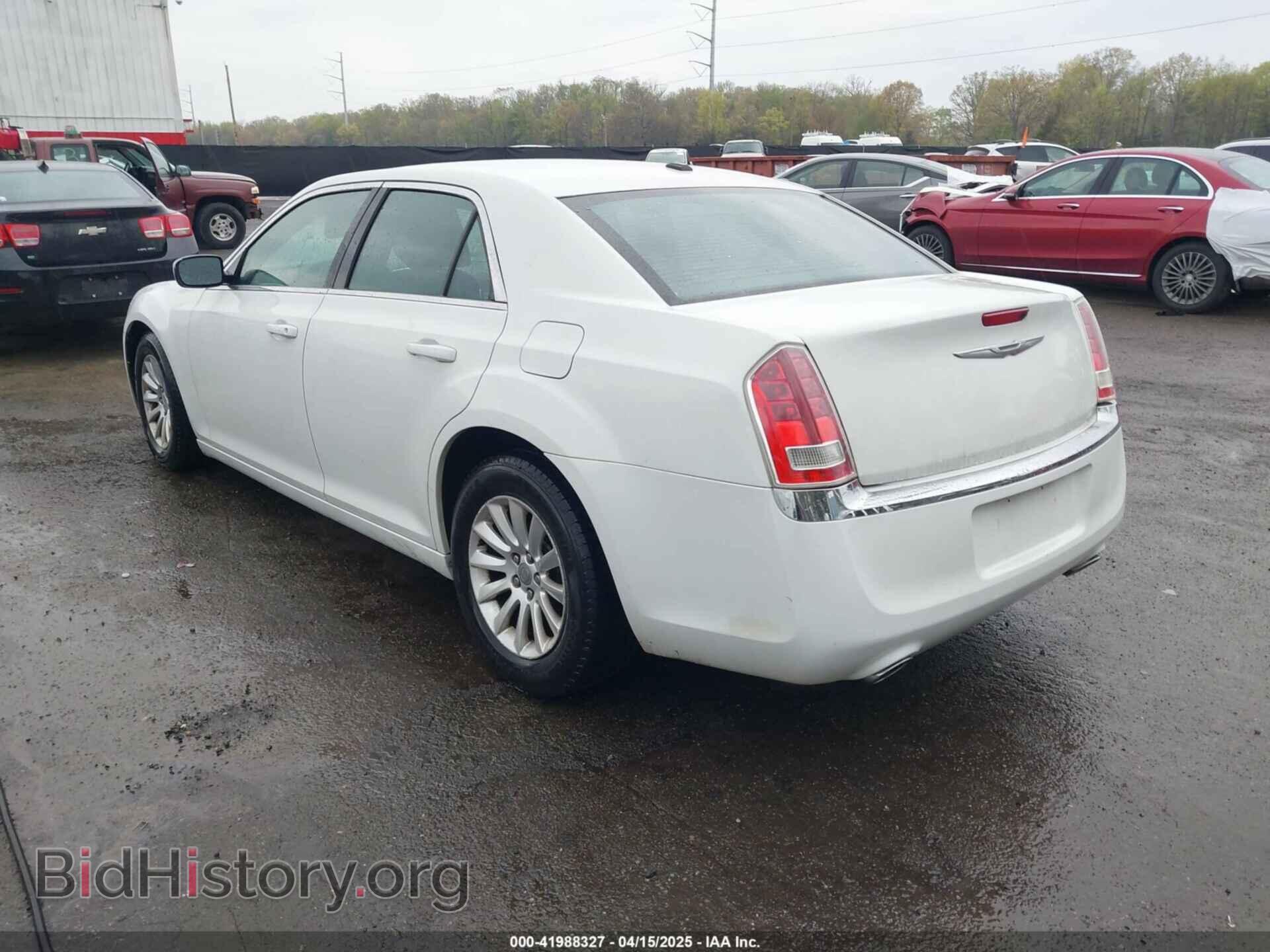 2014 CHRYSLER 300 - VIN: 2C3CCAAG5EH128036 - Фото 3