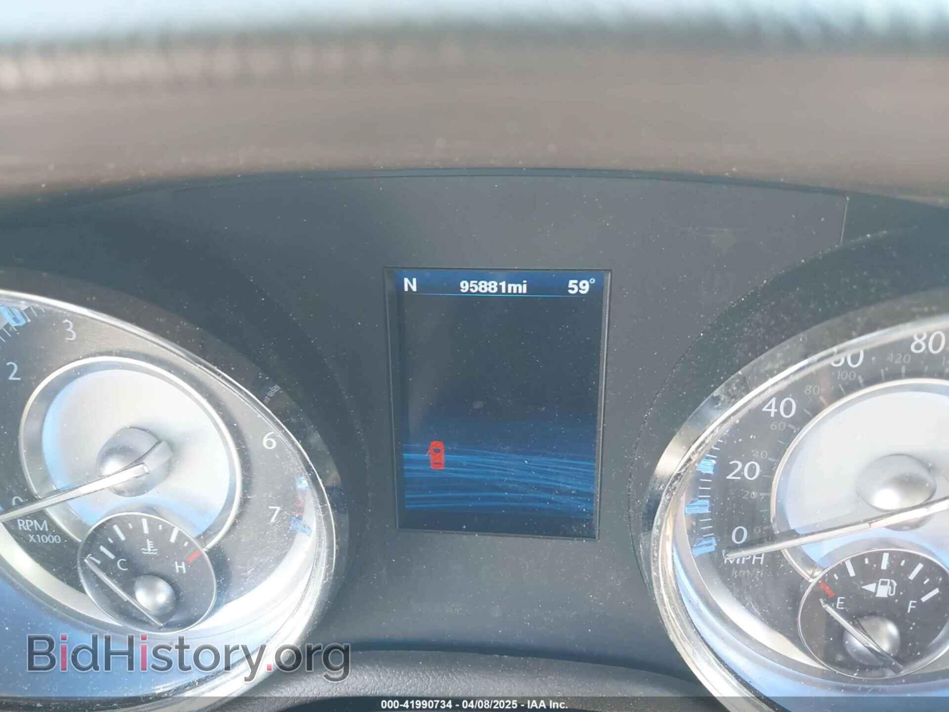 2012 CHRYSLER 300C - VIN: 2C3CCAPT3CH253909 - Фото 7