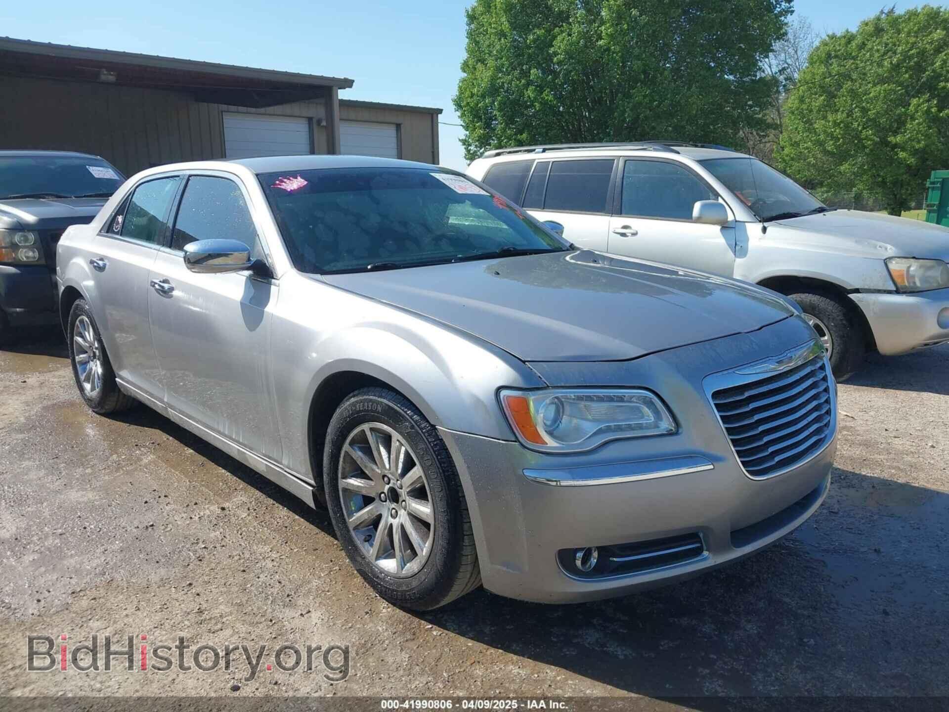 Фотография 2C3CCAEG7DH727559 - CHRYSLER 300C 2013