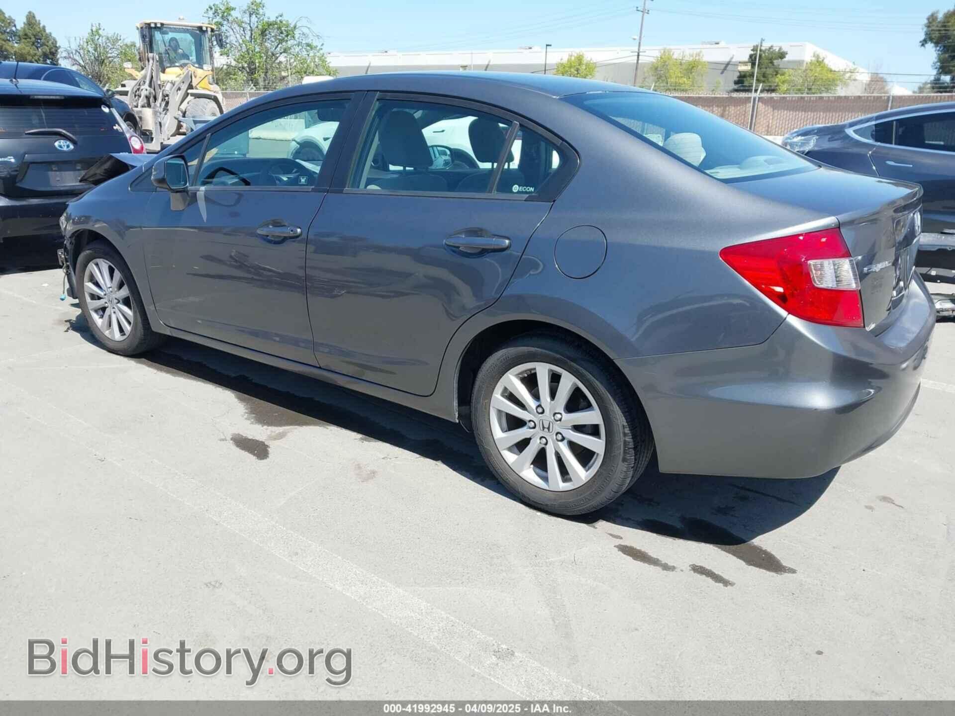 2012 HONDA CIVIC - VIN: 2HGFB2F88CH318513 - Фото 3