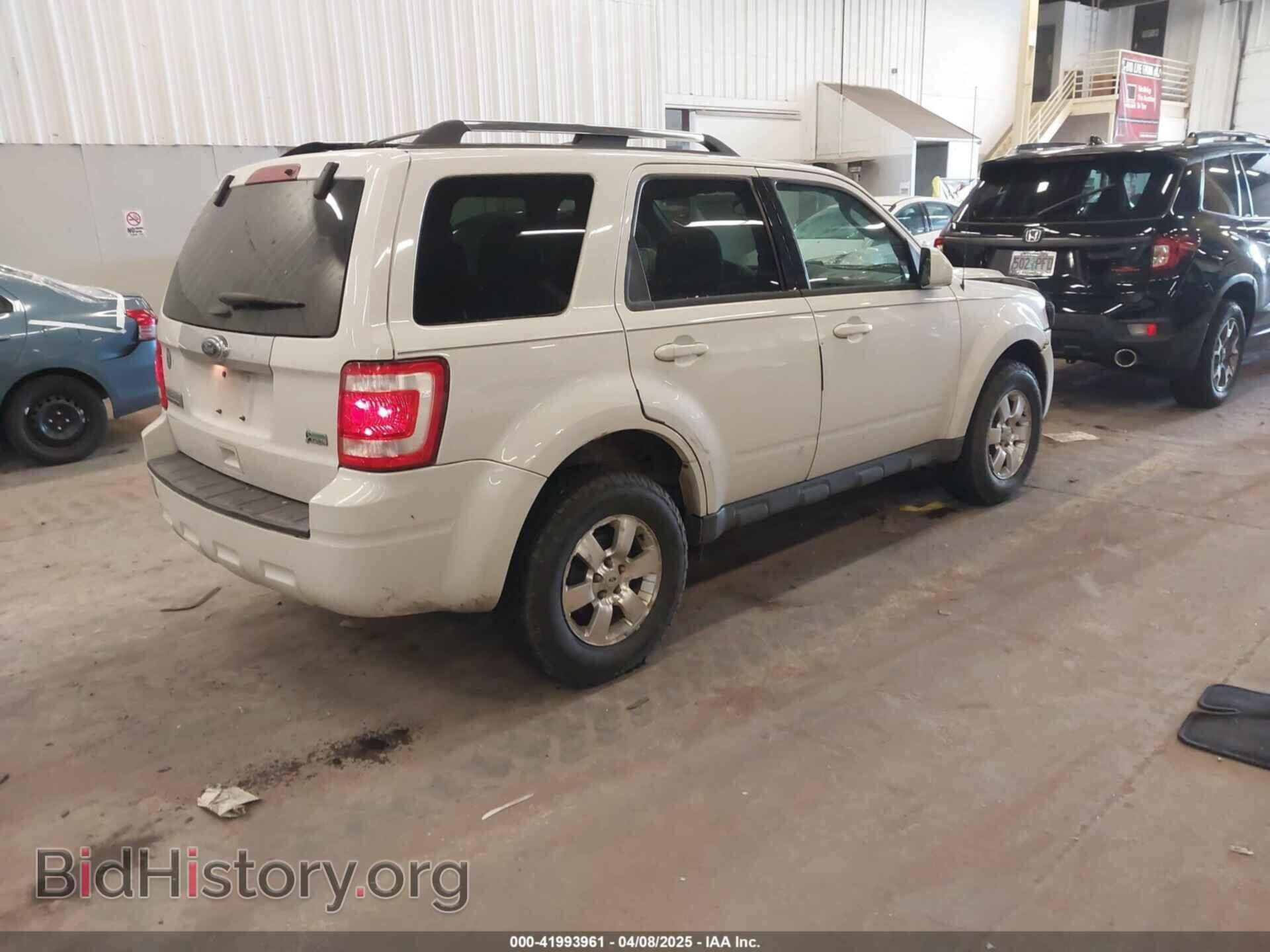 2011 FORD ESCAPE - VIN: 1FMCU9EG6BKC13470 - Фото 4