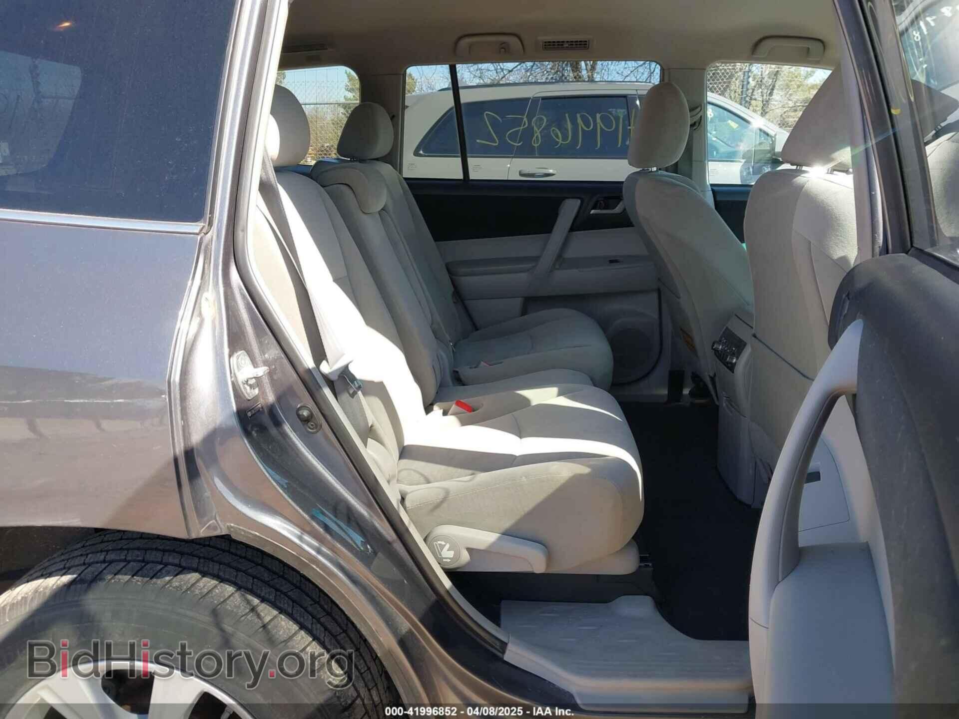 2011 TOYOTA HIGHLANDER - VIN: 5TDBK3EH5BS070967 - Фото 8