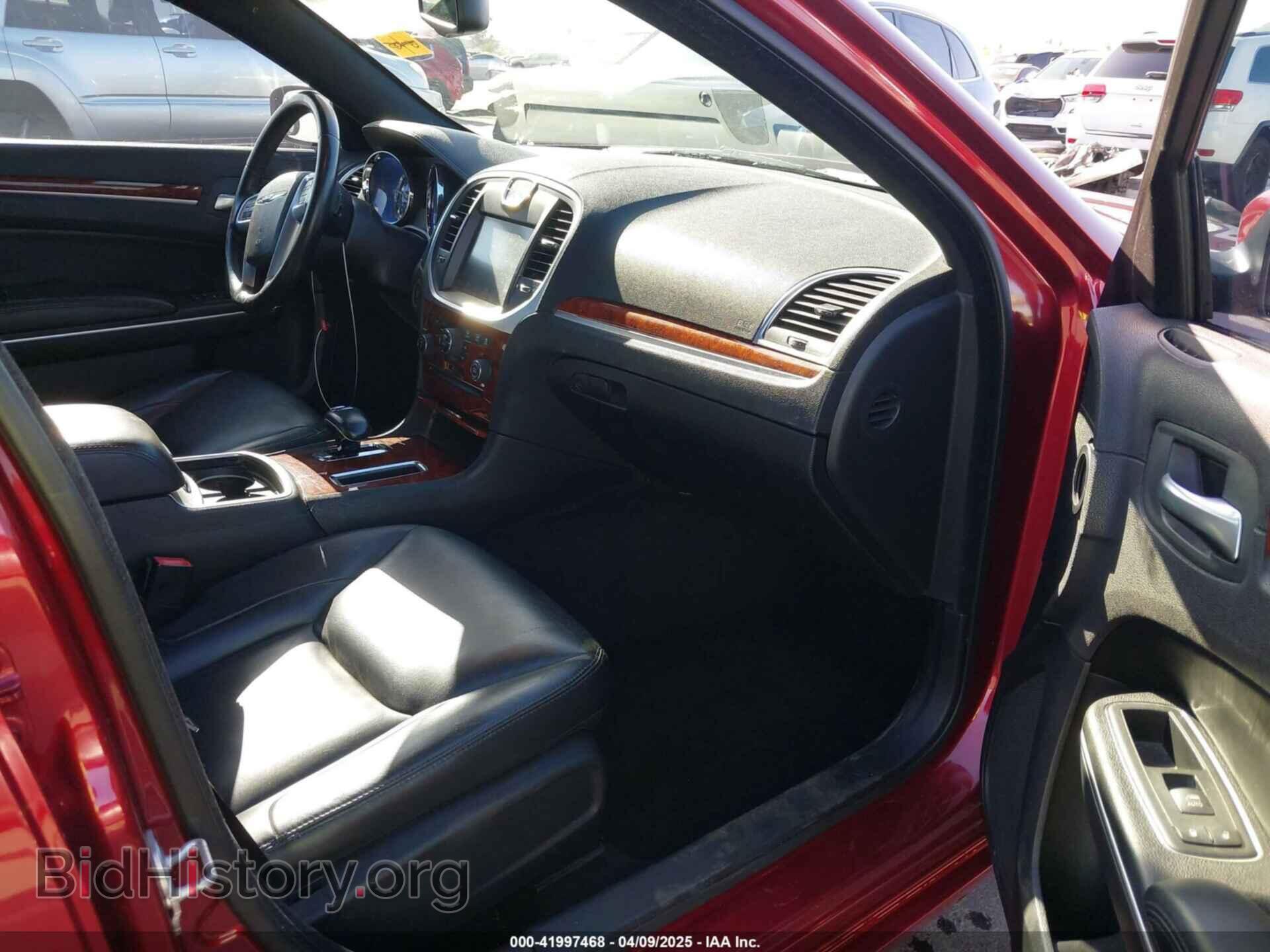 2013 CHRYSLER 300 - VIN: 2C3CCAAG3DH611992 - Фото 5