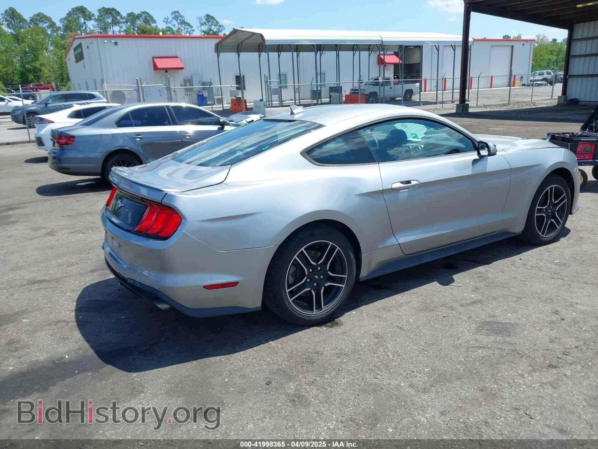 2020 FORD MUSTANG - VIN: 1FA6P8TH0L5136647 - Фото 4