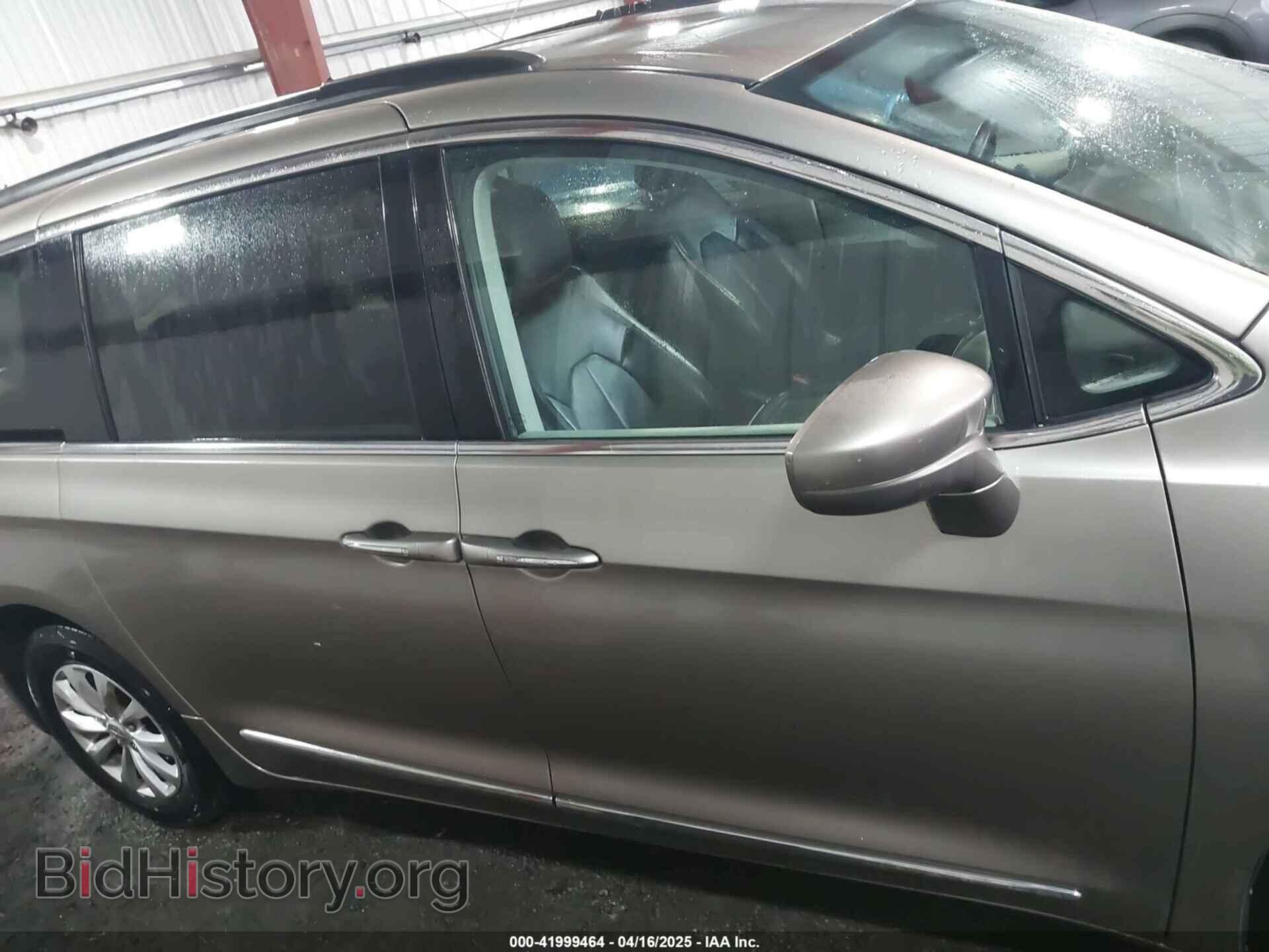 2017 CHRYSLER PACIFICA - VIN: 2C4RC1BG5HR565540 - Фото 13