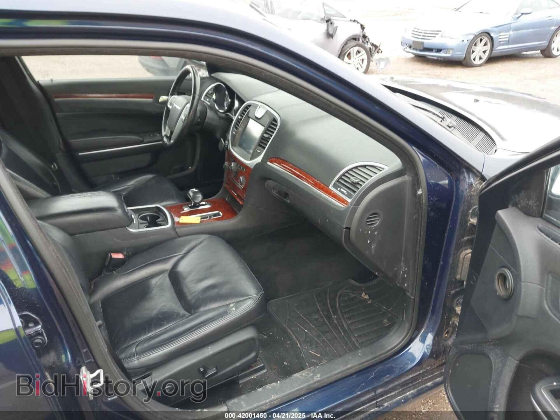 2013 CHRYSLER 300 - VIN: 2C3CCARG2DH581128 - Фото 5