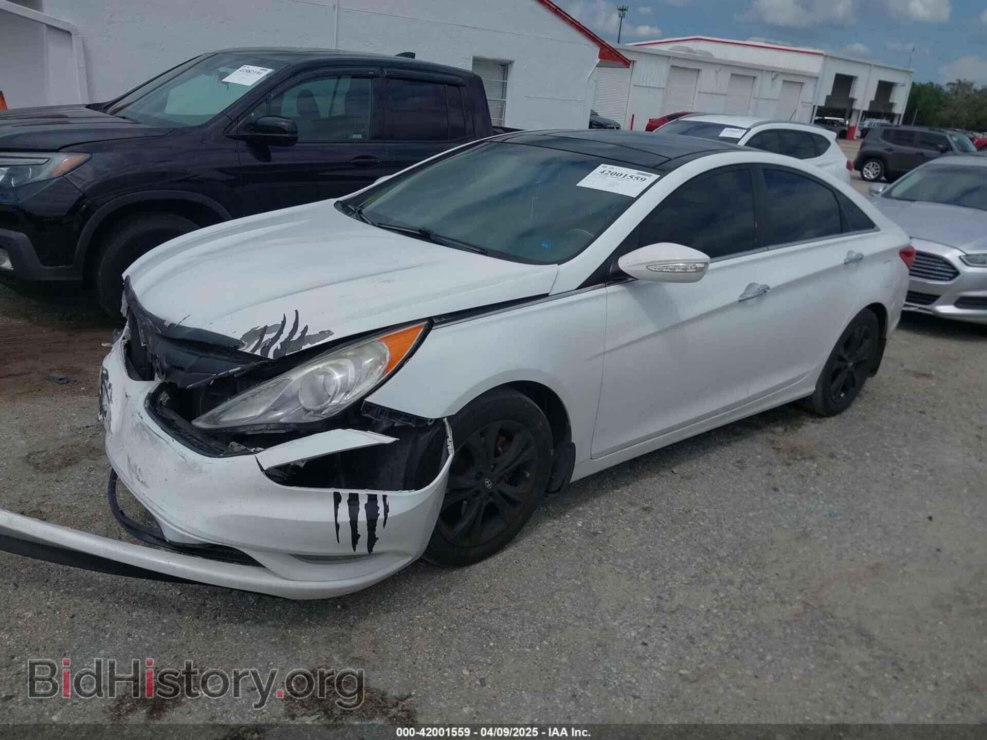 2013 HYUNDAI SONATA - VIN: 5NPEC4AC5DH592081 - Фото 2