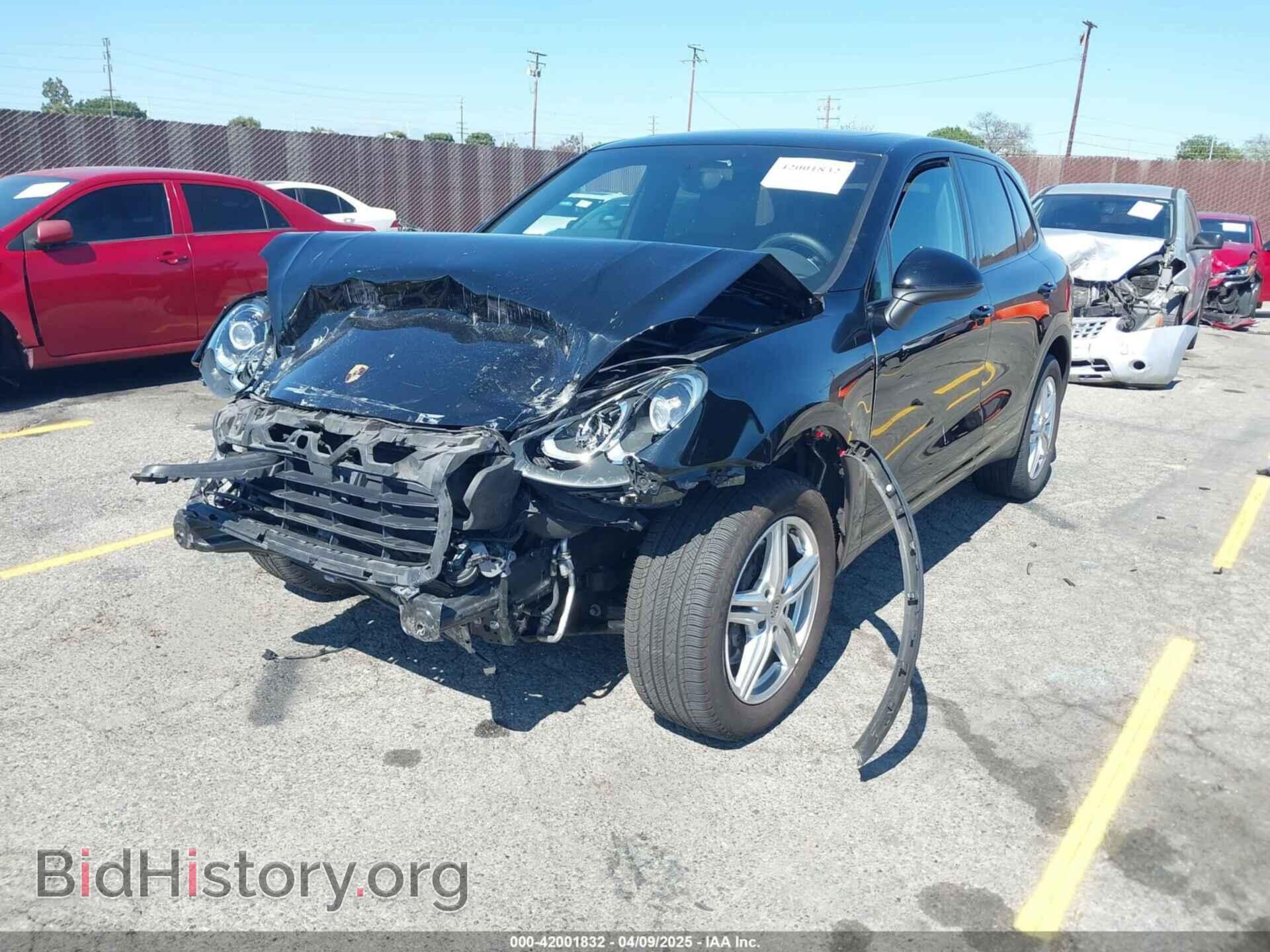 2016 PORSCHE CAYENNE - VIN: WP1AA2A21GLA10704 - Фото 2
