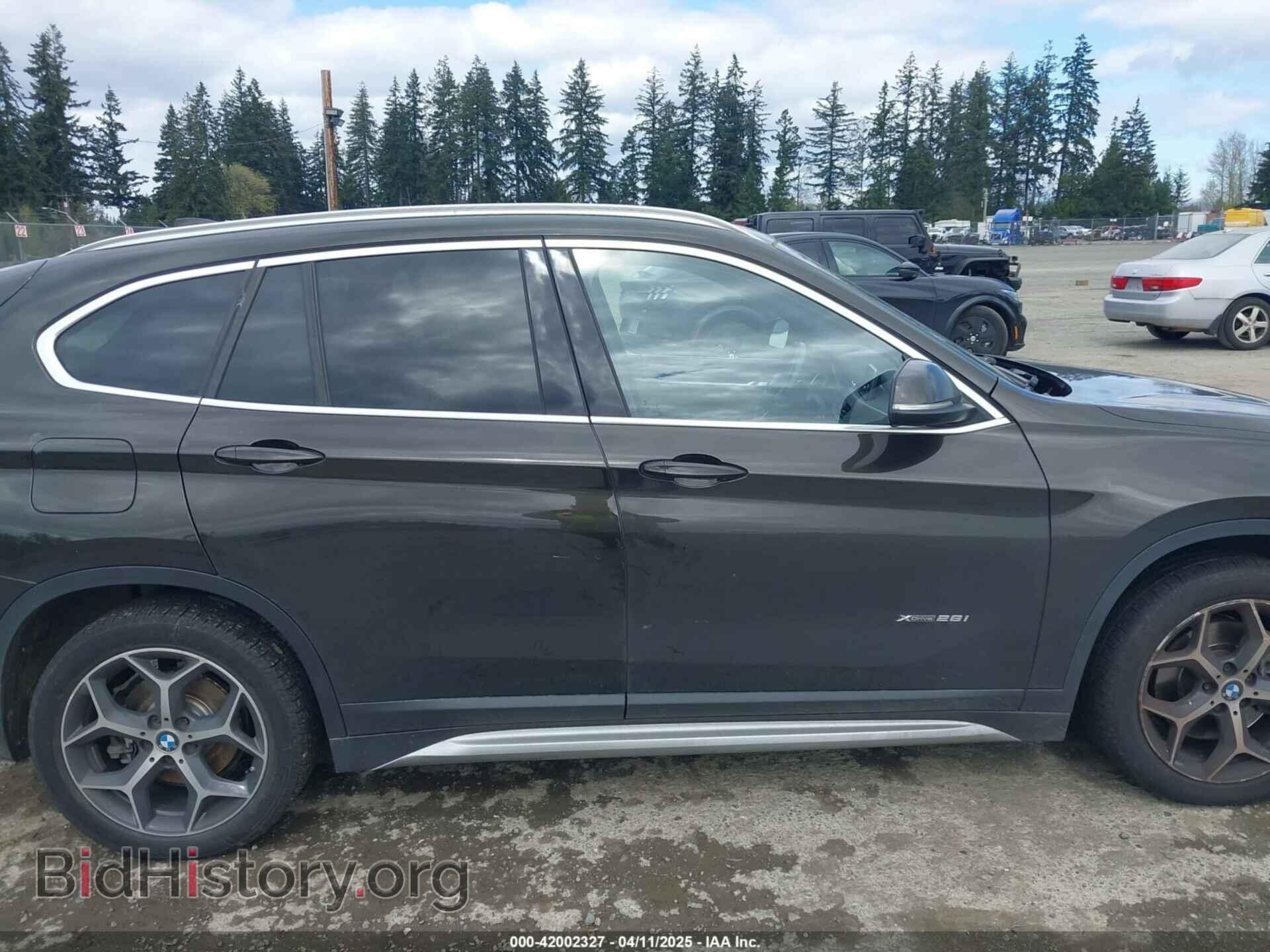 2016 BMW X1 - VIN: WBXHT3C32G5E53511 - Фото 13