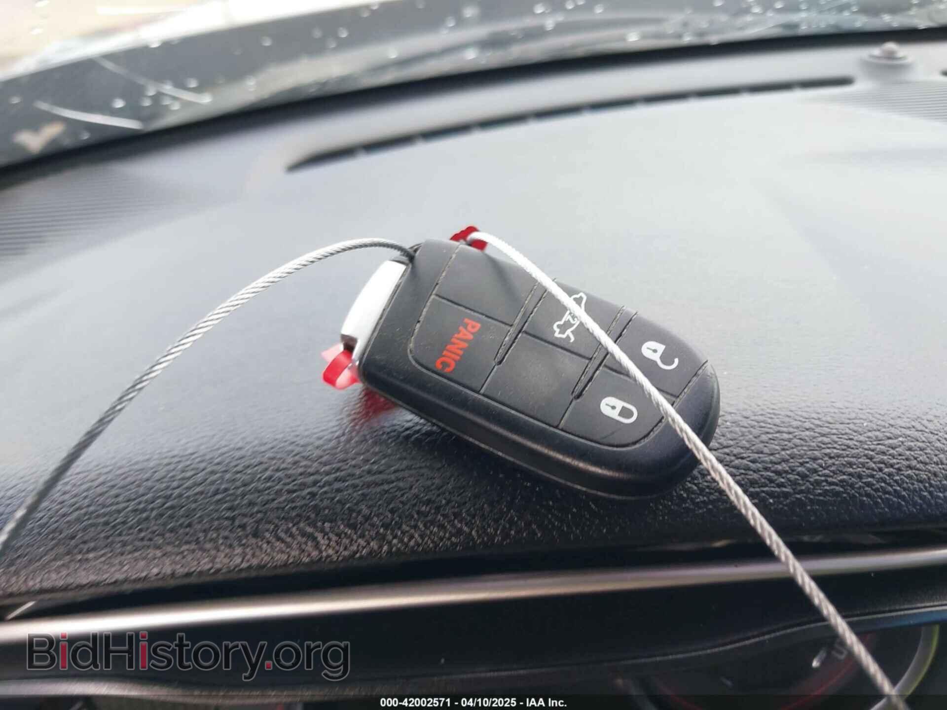 2019 DODGE CHALLENGER - VIN: 2C3CDZAG8KH666463 - Фото 11