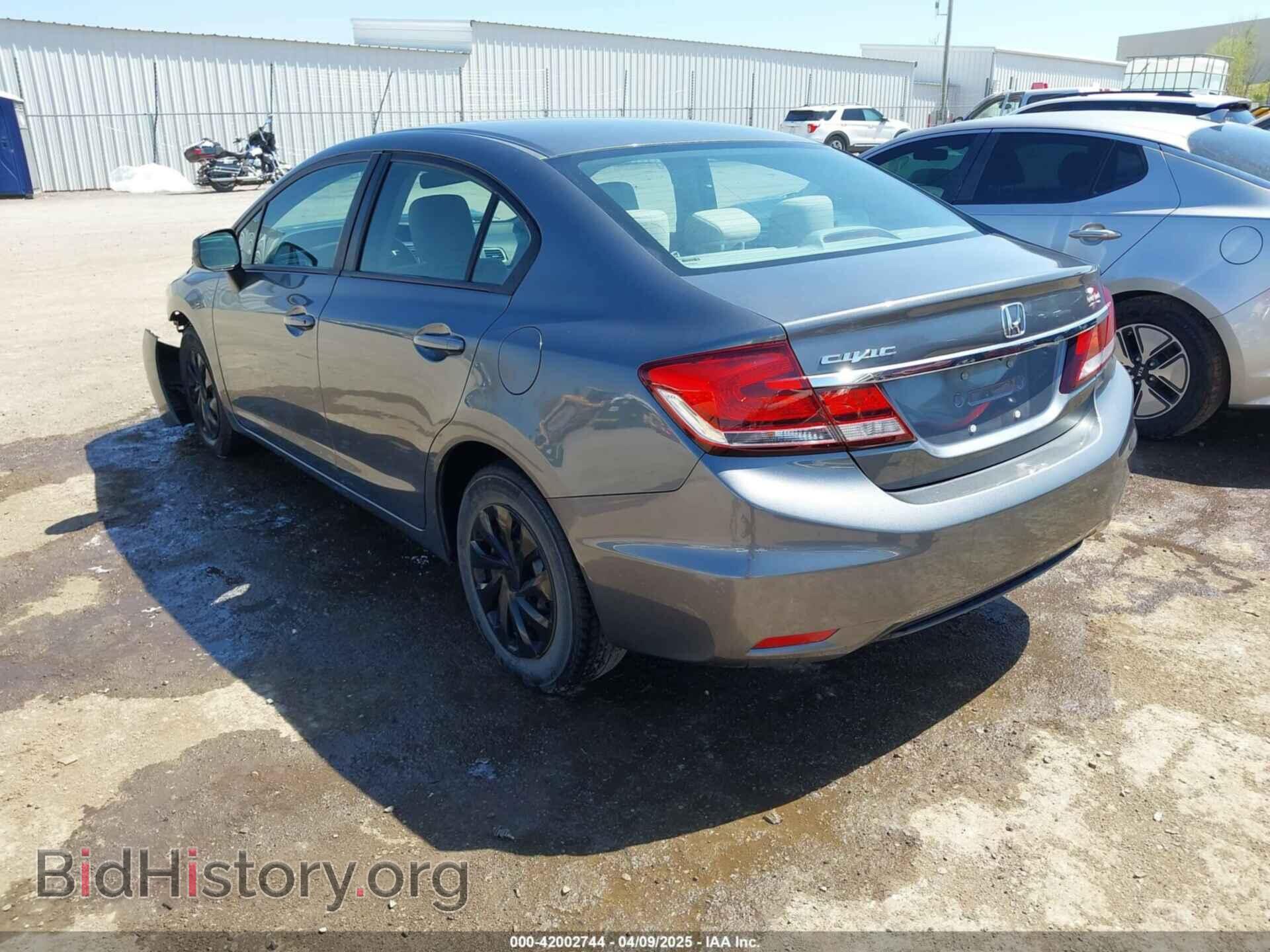 2013 HONDA CIVIC - VIN: 19XFB2F57DE085029 - Фото 3