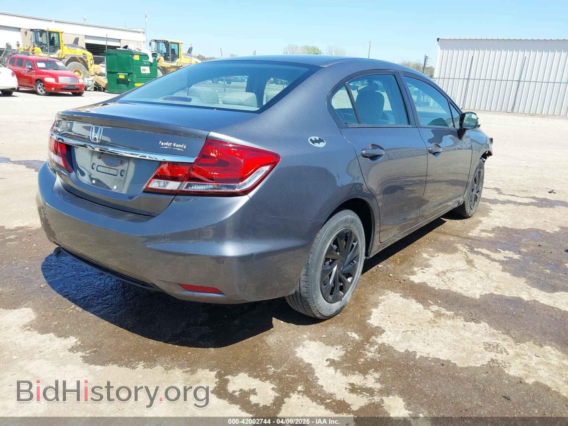 2013 HONDA CIVIC - VIN: 19XFB2F57DE085029 - Фото 4