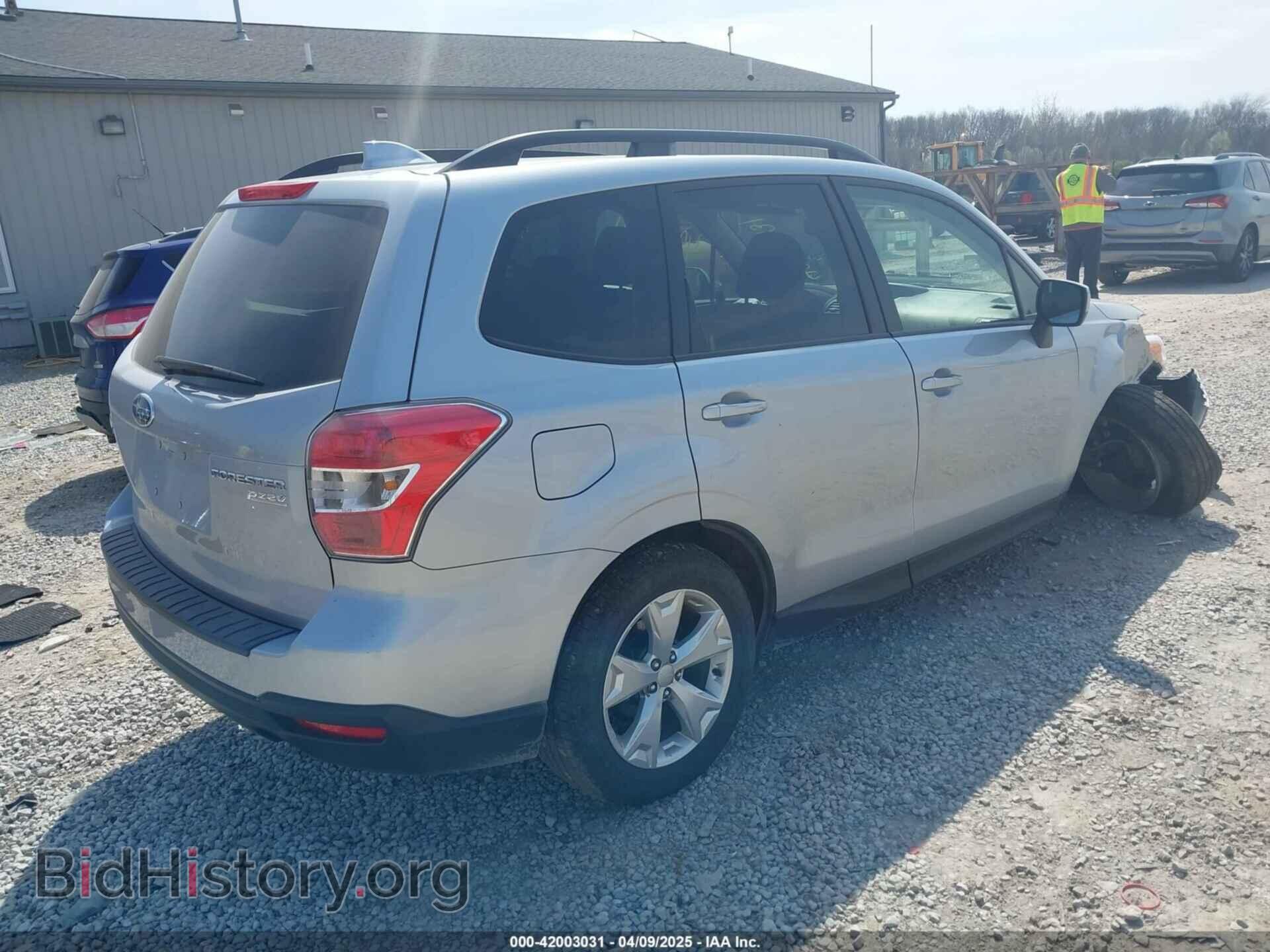 2016 SUBARU FORESTER - VIN: JF2SJADC0GH544849 - Фото 4