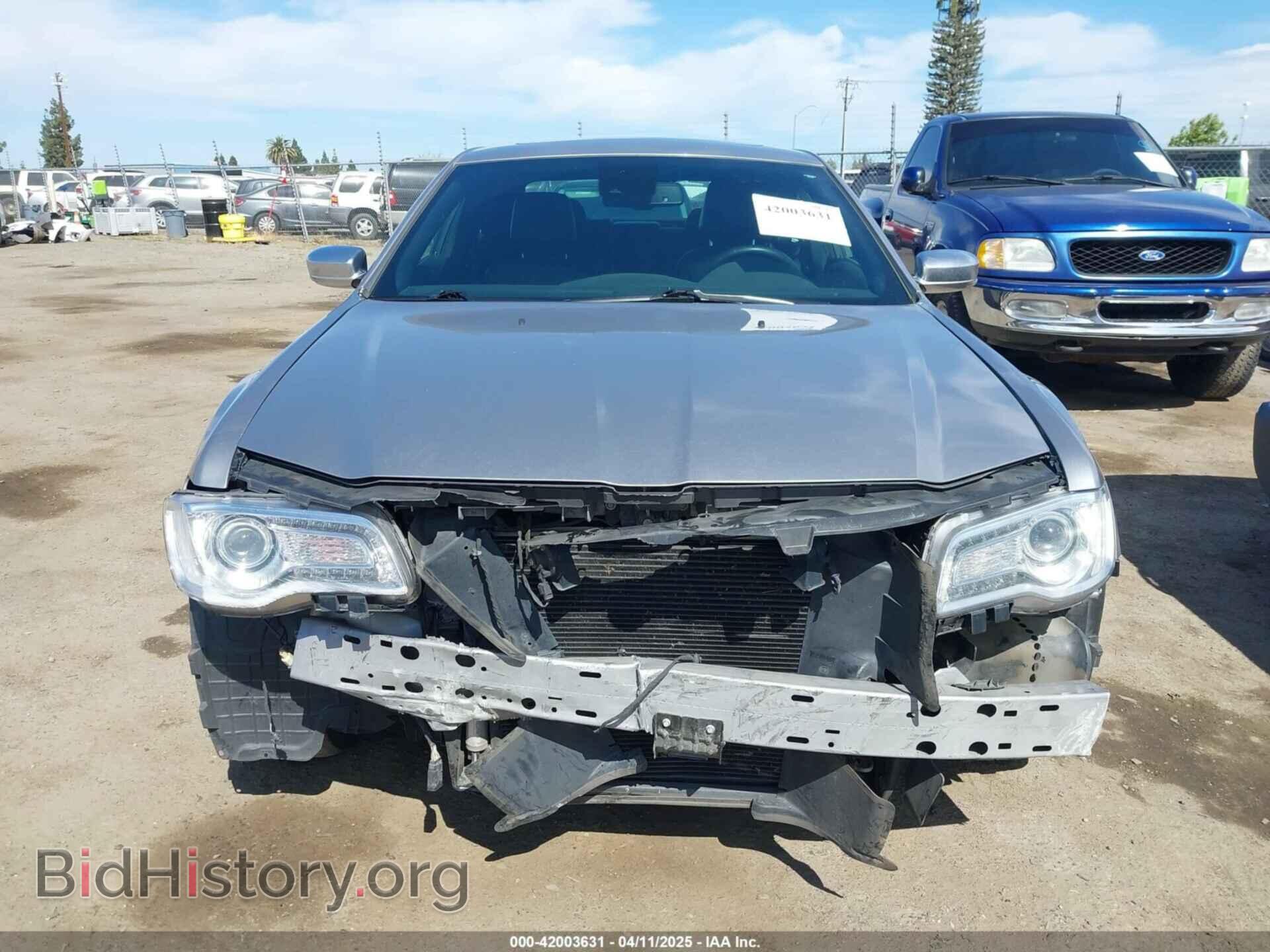 2017 CHRYSLER 300C - VIN: 2C3CCAPT1HH548403 - Photo 12
