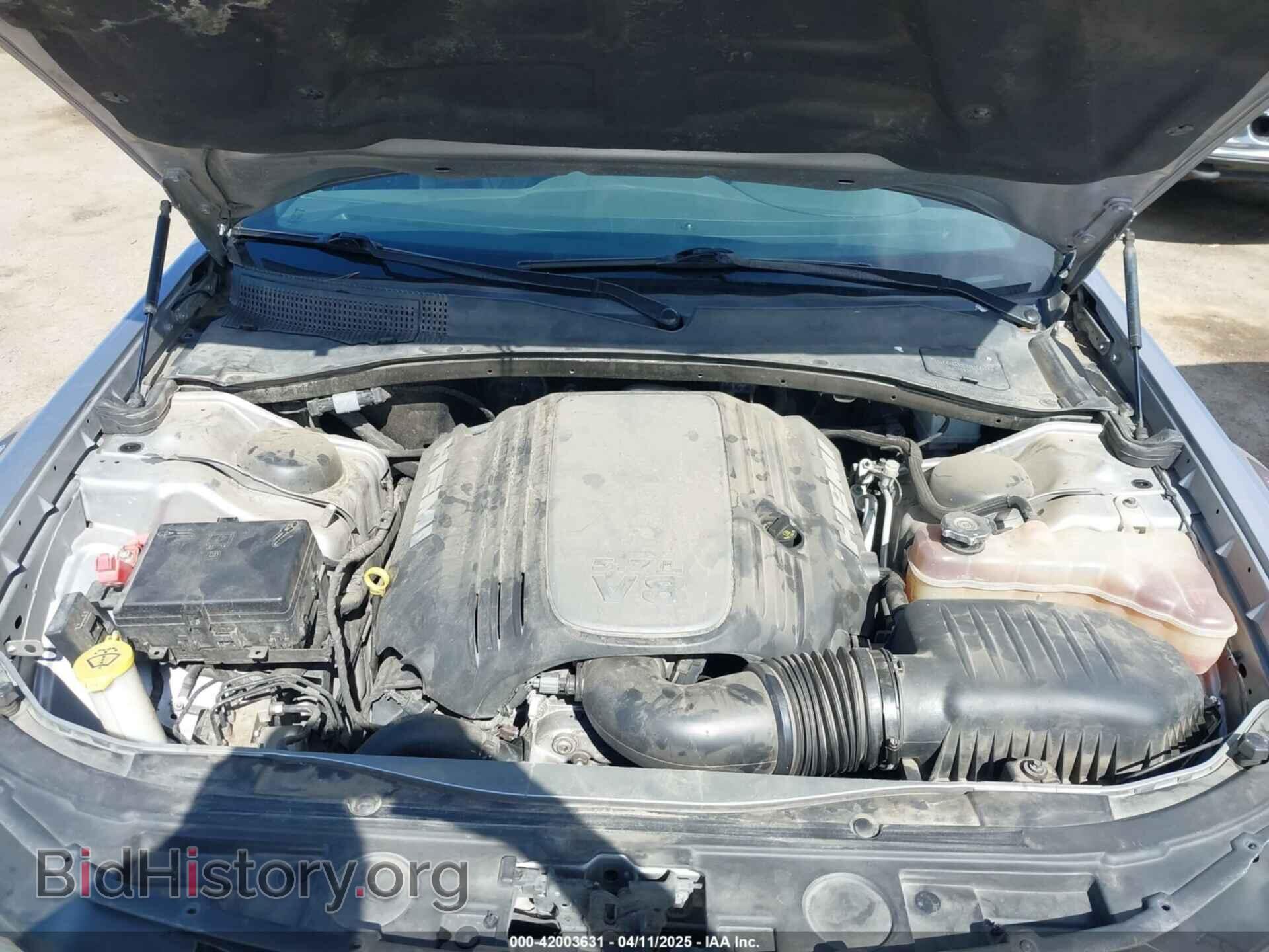 2017 CHRYSLER 300C - VIN: 2C3CCAPT1HH548403 - Photo 10