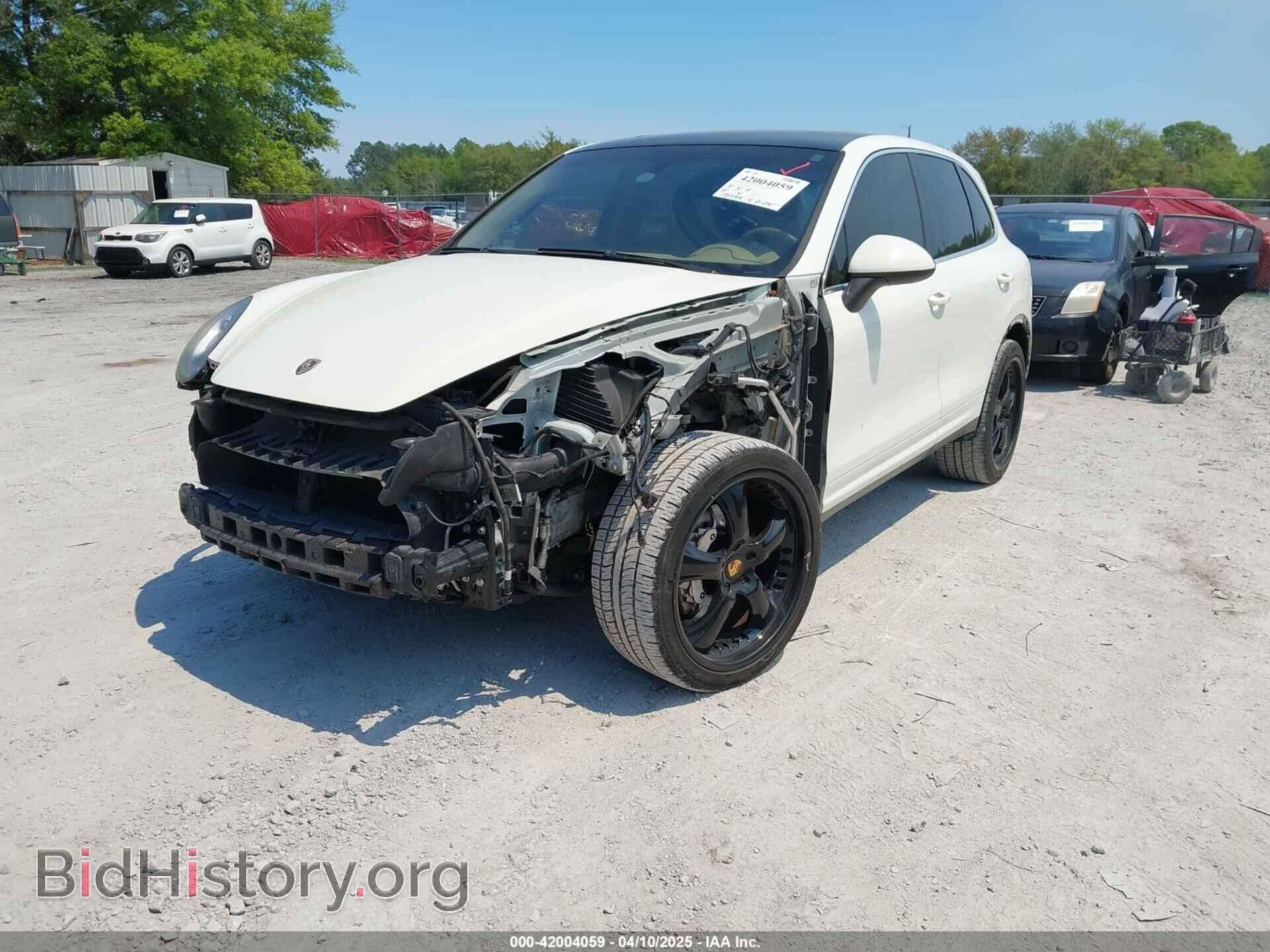 2012 PORSCHE CAYENNE - VIN: WP1AB2A29CLA43330 - Фото 2