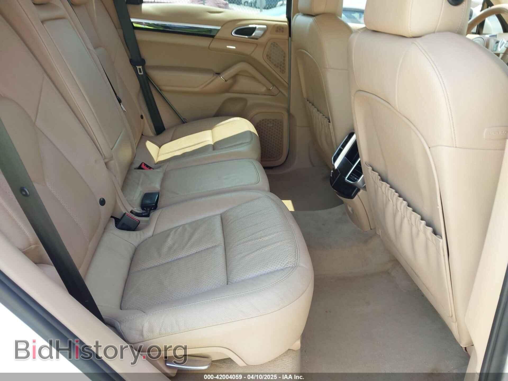 2012 PORSCHE CAYENNE - VIN: WP1AB2A29CLA43330 - Фото 8