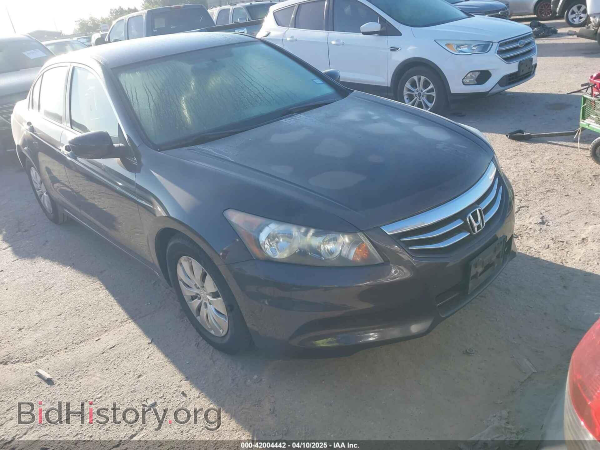 Photo 1HGCP2F38CA111319 - HONDA ACCORD 2012