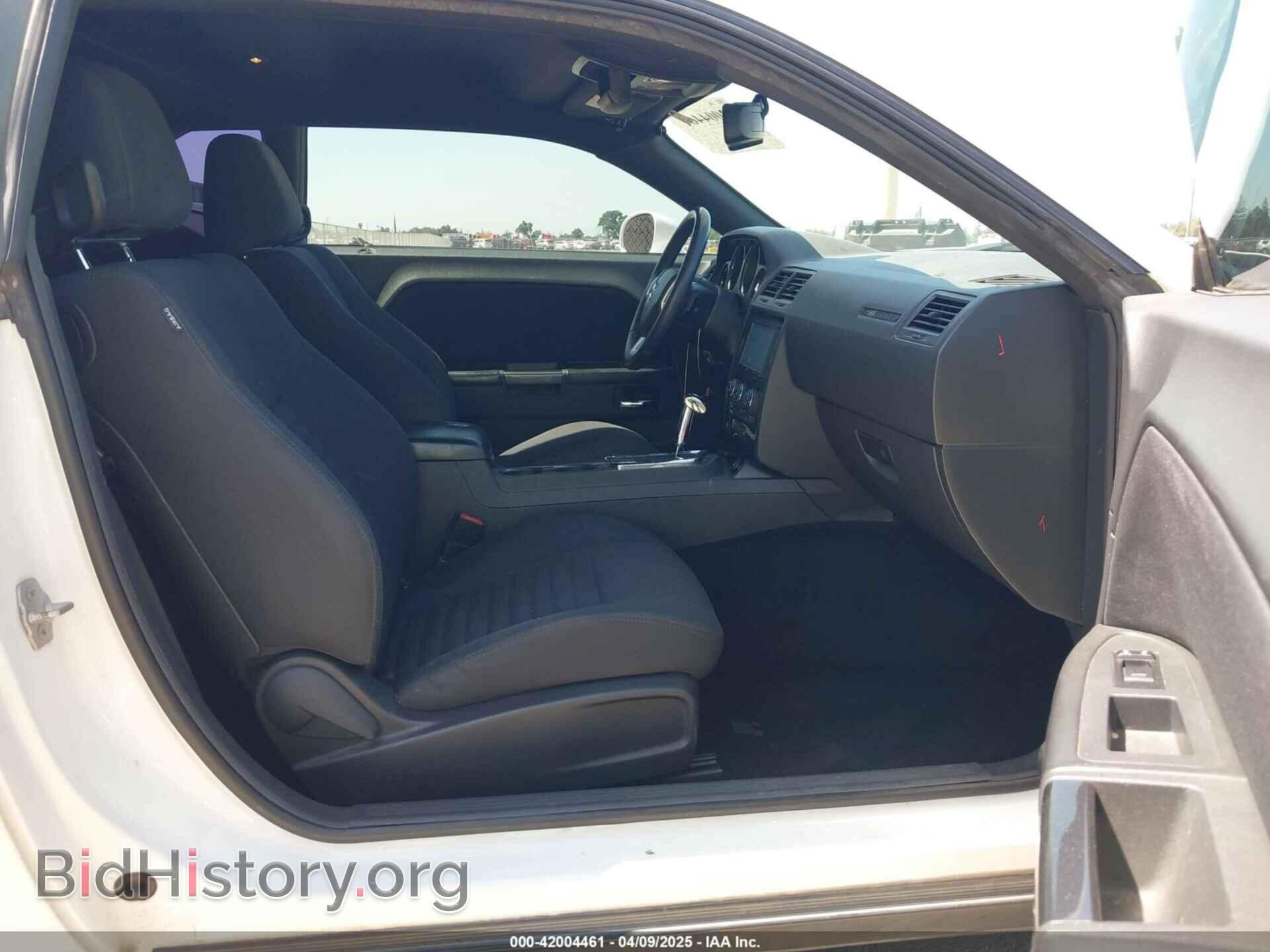2014 DODGE CHALLENGER - VIN: 2C3CDYAG4EH153516 - Фото 5