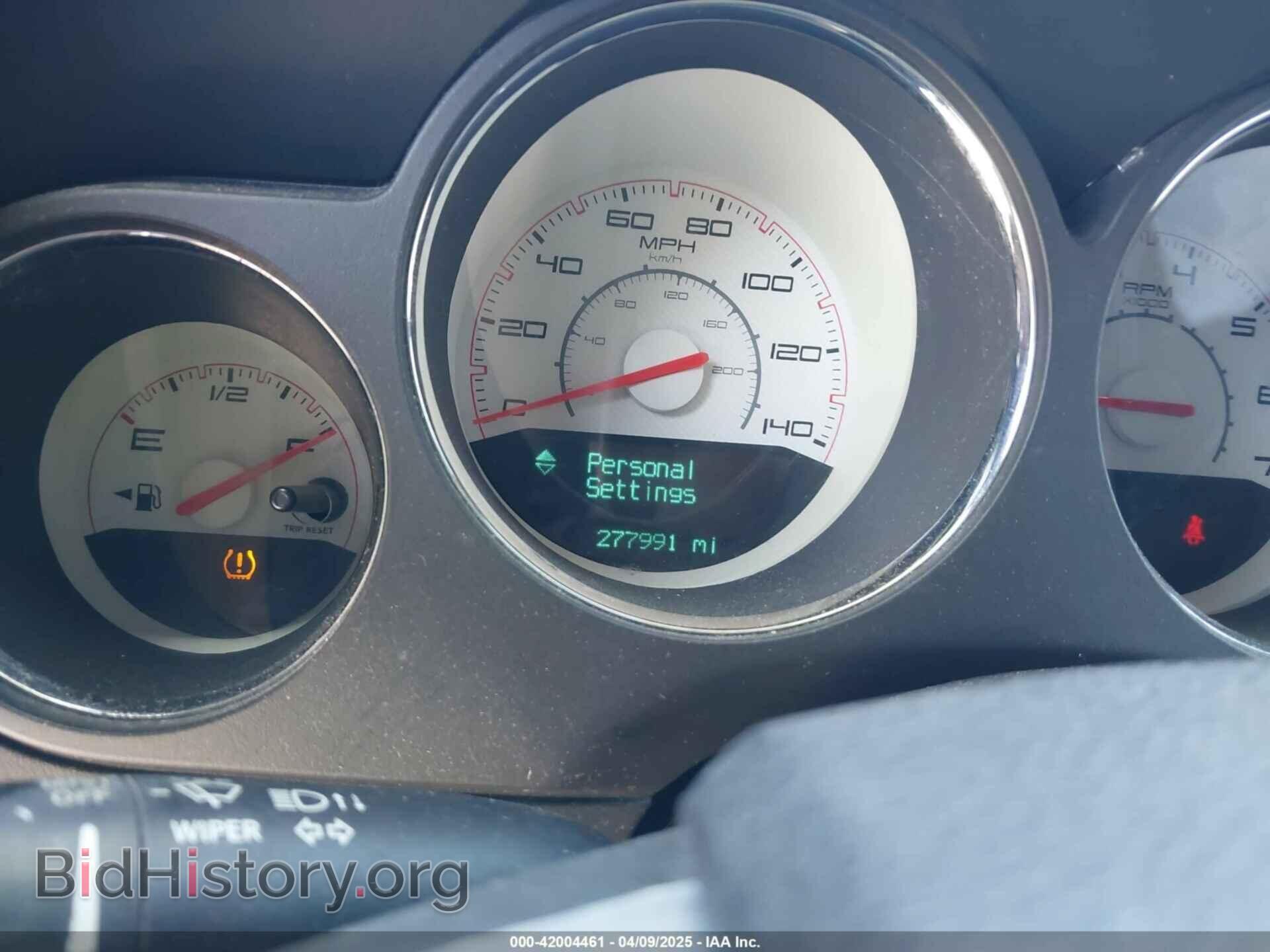 2014 DODGE CHALLENGER - VIN: 2C3CDYAG4EH153516 - Фото 7