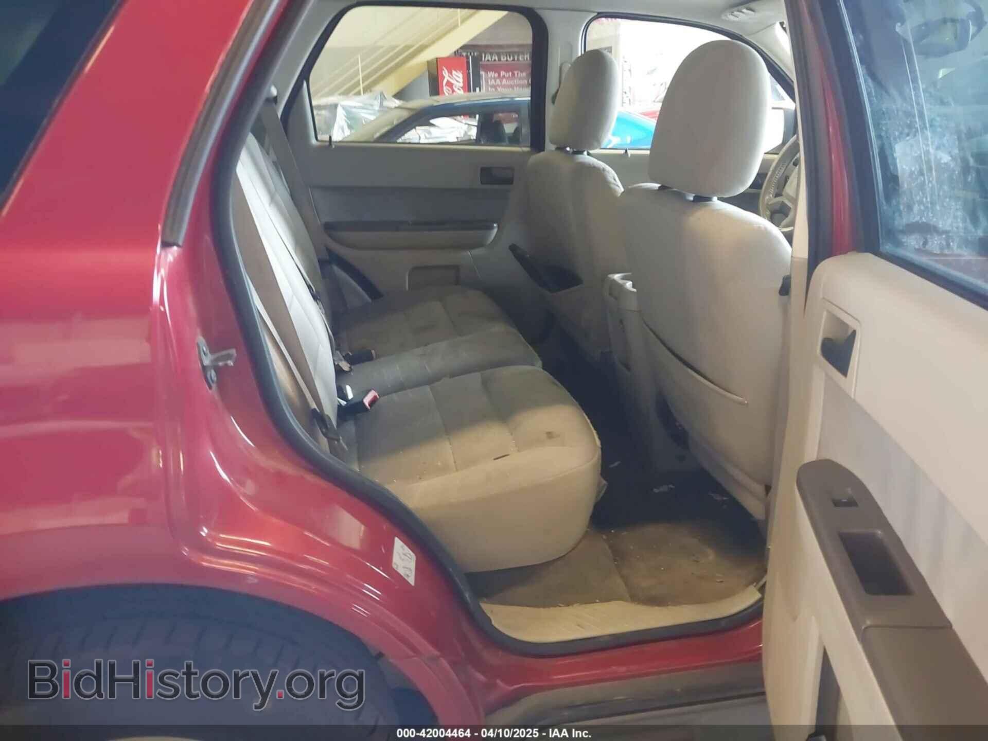 2011 FORD ESCAPE - VIN: 1FMCU0DG3BKB80084 - Фото 8