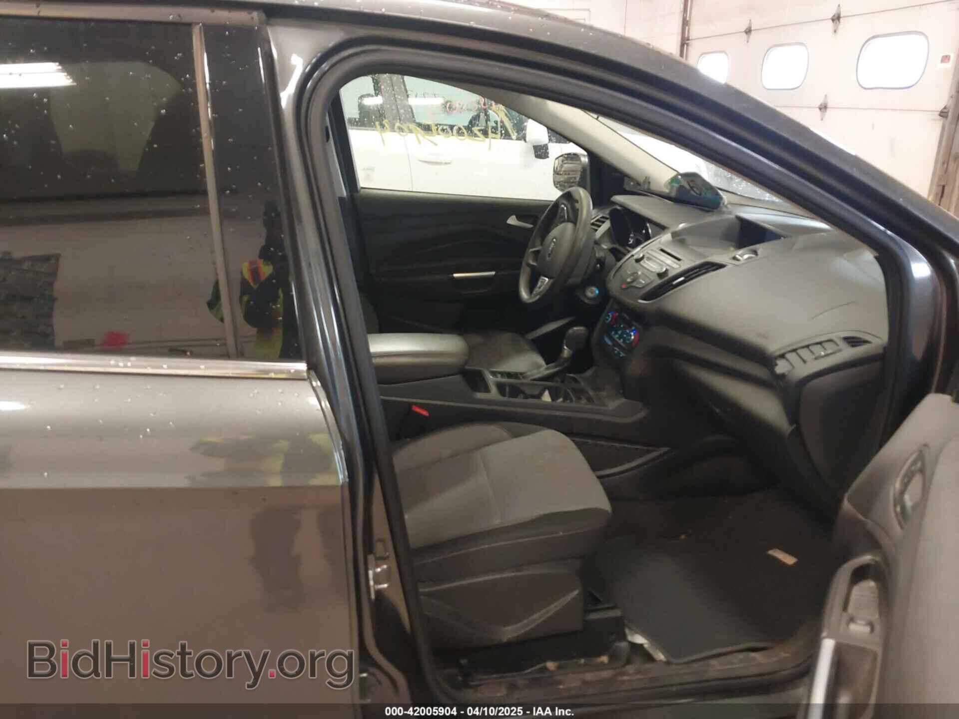 2017 FORD ESCAPE - VIN: 1FMCU9G90HUC96633 - Фото 5