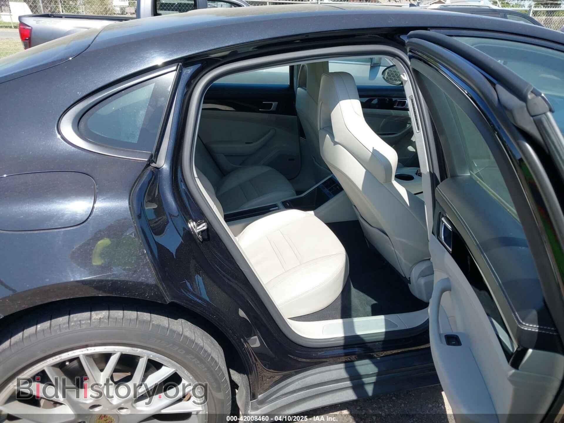 2017 PORSCHE PANAMERA - VIN: WP0AA2A75HL100467 - Фото 8