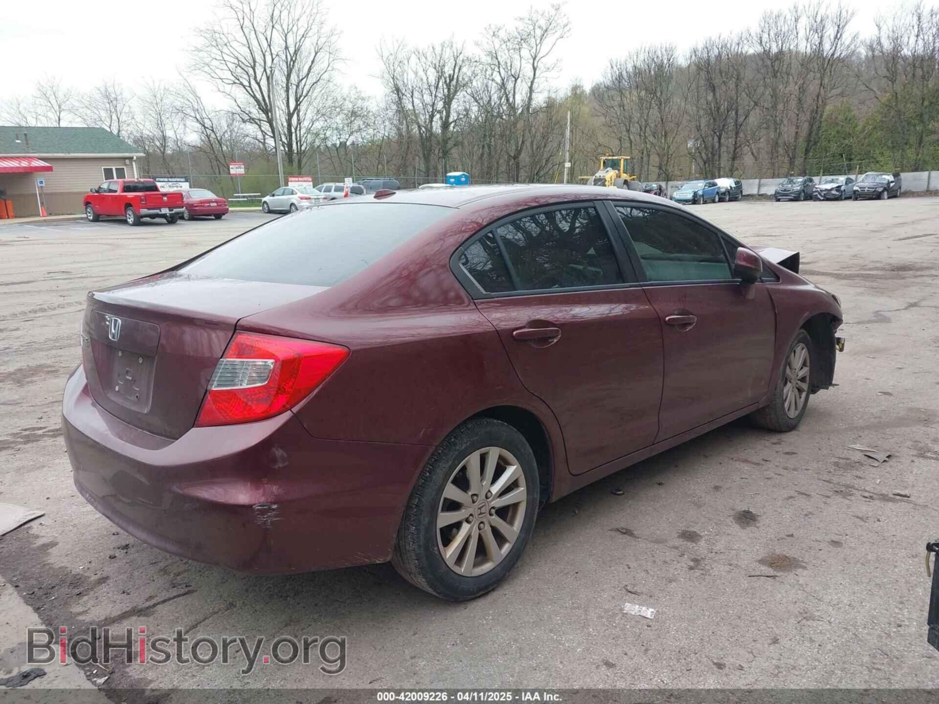 2012 HONDA CIVIC - VIN: 2HGFB2F83CH543244 - Фото 4