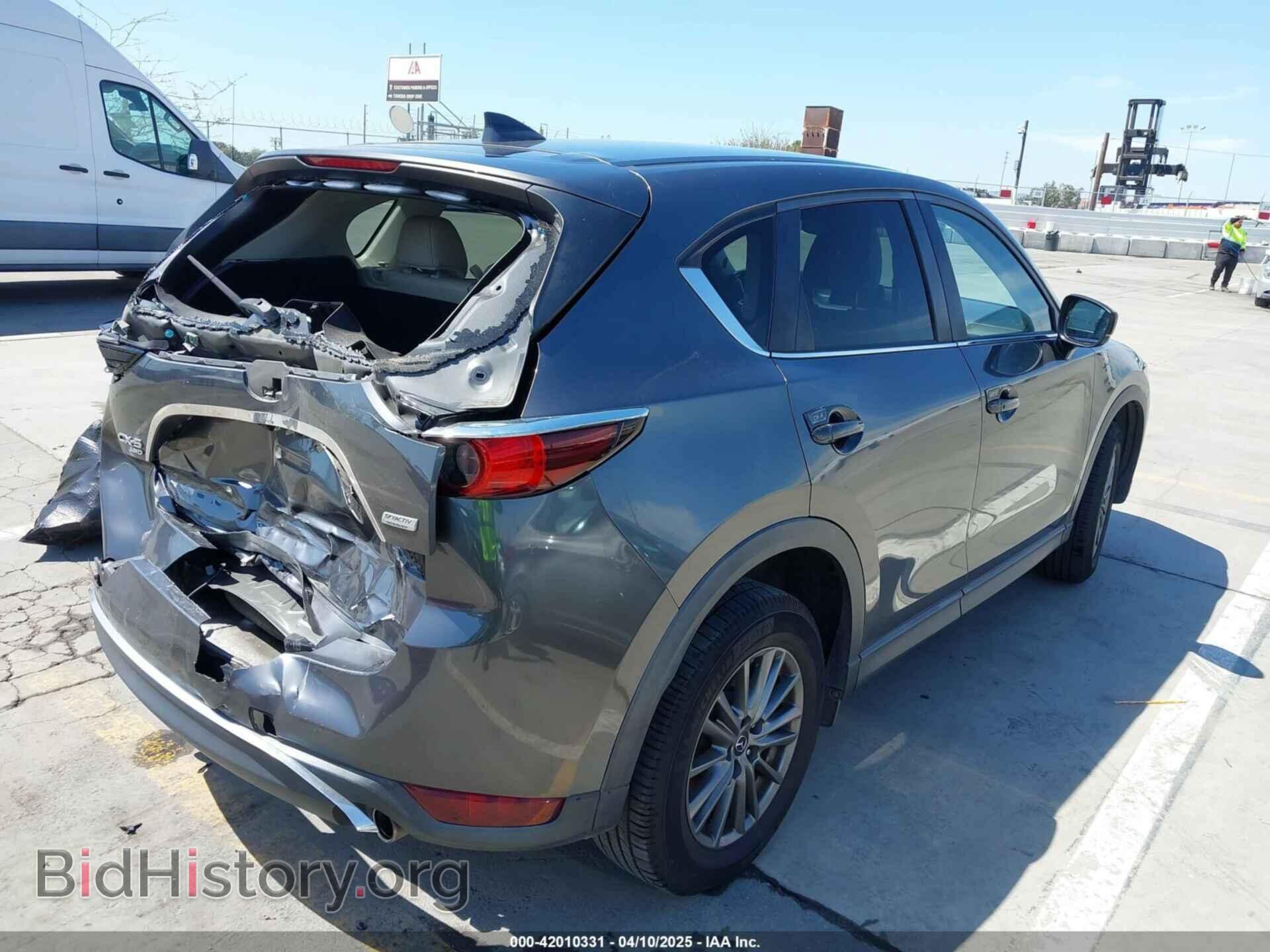 2017 MAZDA CX-5 - VIN: JM3KFBCL9H0181868 - Фото 4