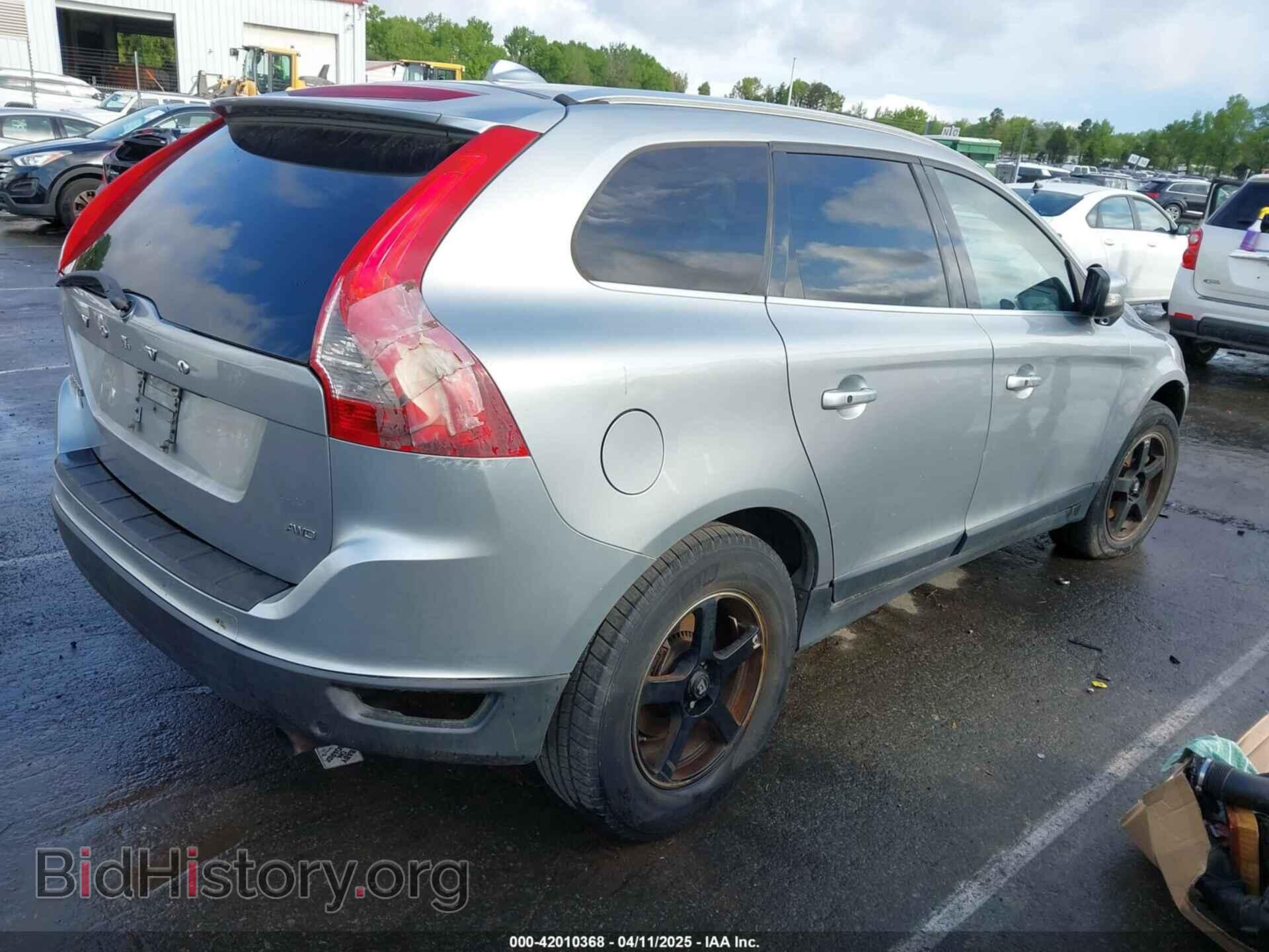 2012 VOLVO XC60 - VIN: YV4940DZ9C2262111 - Фото 4