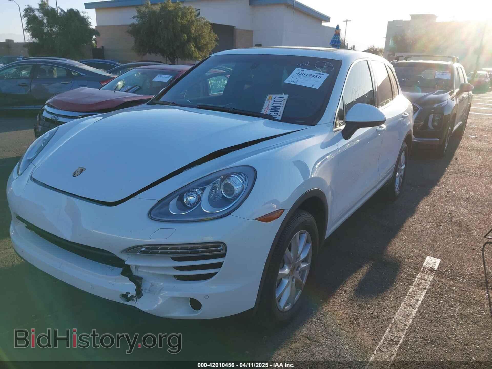 2014 PORSCHE CAYENNE - VIN: WP1AA2A28ELA96123 - Фото 2