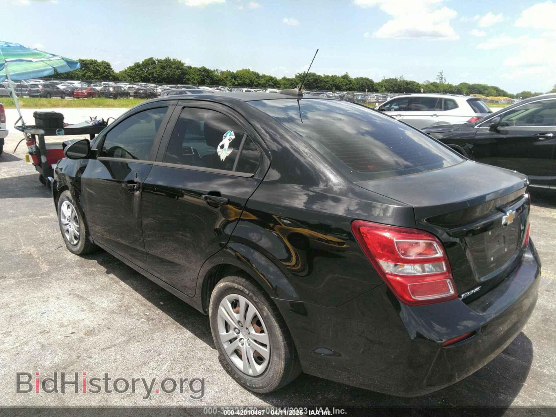2017 CHEVROLET SONIC - VIN: 1G1JB5SH0H4153473 - Фото 3