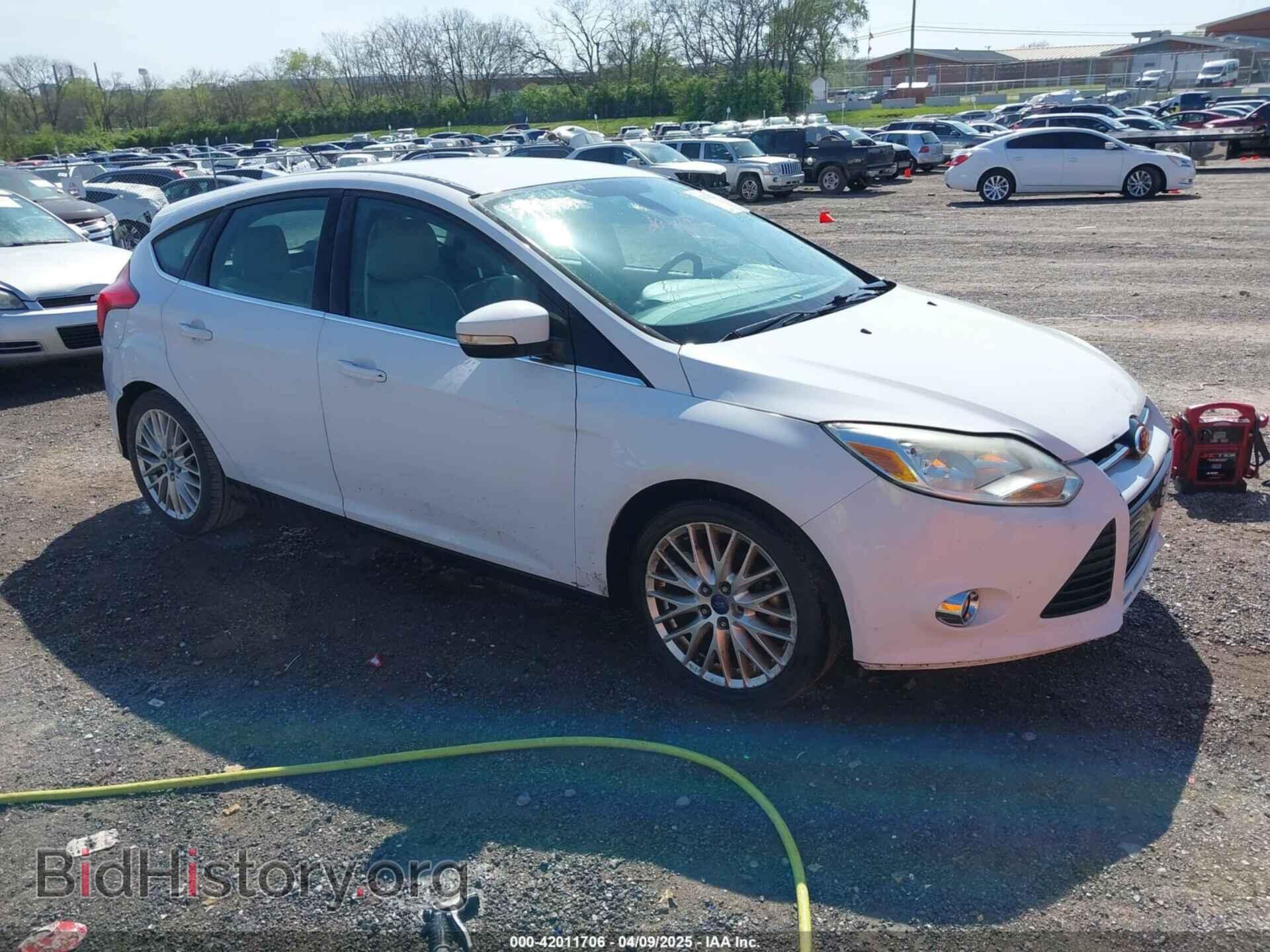 Photo 1FAHP3M21CL413436 - FORD FOCUS 2012