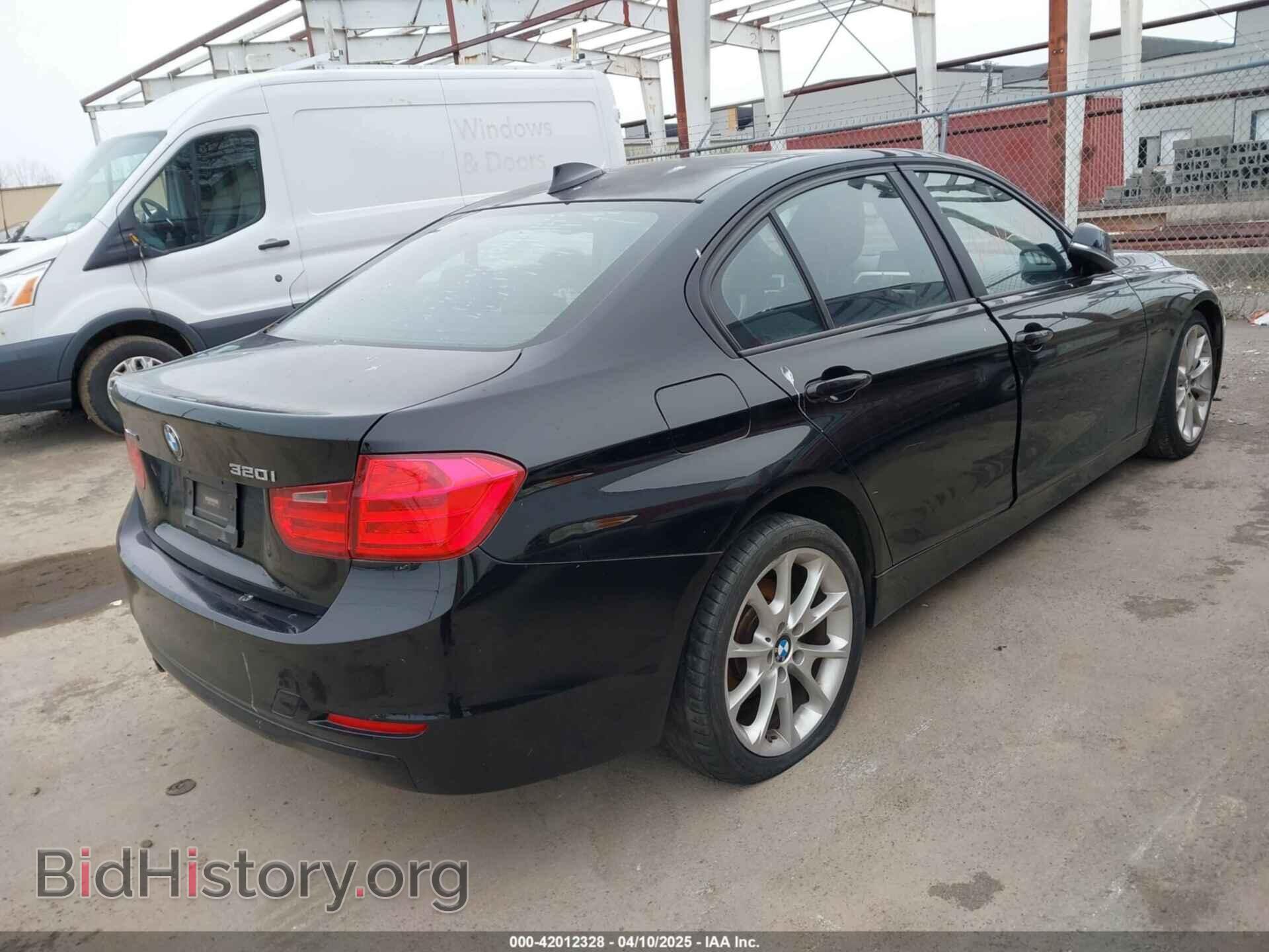2013 BMW 320I - VIN: WBA3C3C50DF981783 - Фото 4