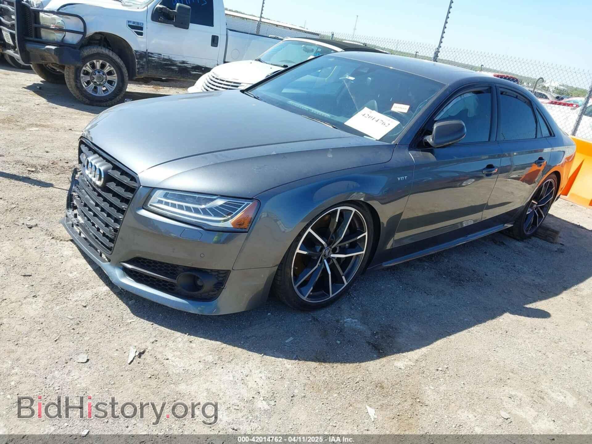 2016 AUDI S8 - VIN: WUAJ5AFD2GN900596 - Photo 2