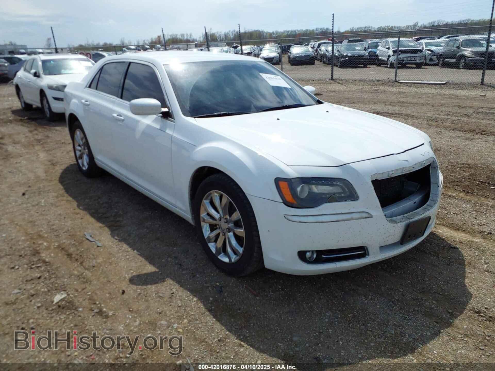 Фотография 2C3CCAGG1DH739509 - CHRYSLER 300 2013