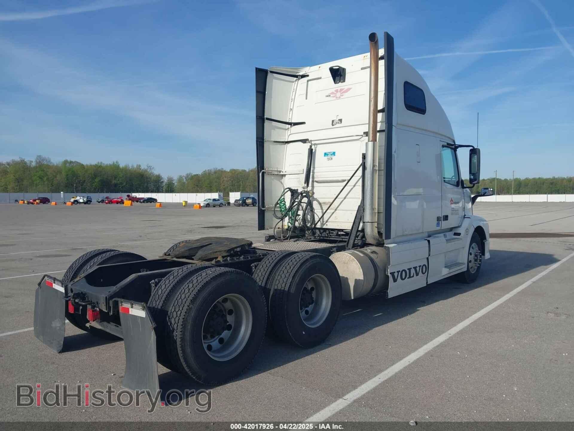 2012 VOLVO VN - VIN: 4V4NC9EH2CN559268 - Фото 4
