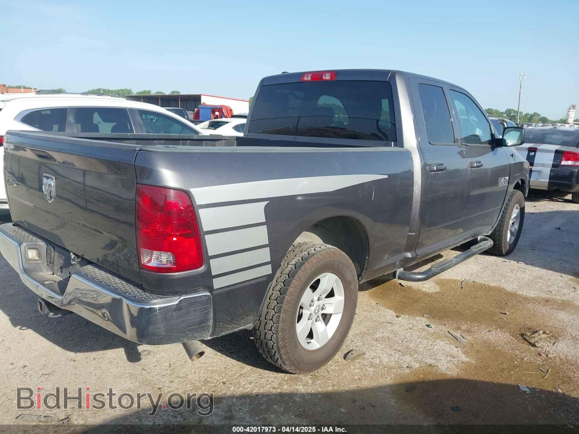 2018 RAM 1500 - VIN: 1C6RR6FG9JS299201 - Фото 4