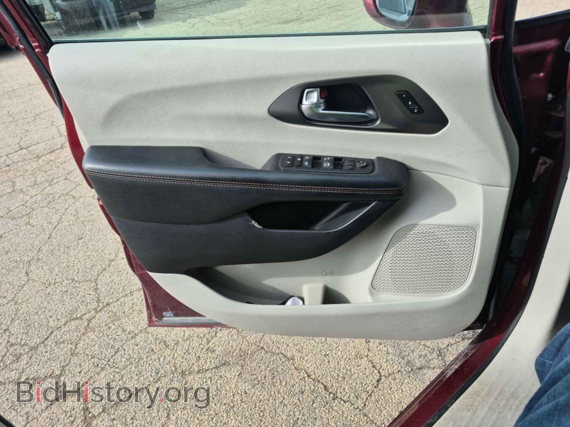 2020 CHRYSLER PACIFICA - VIN: 2C4RC1BG7LR136232 - Фото 17