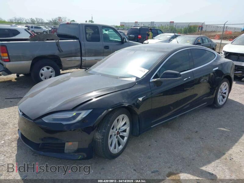 2016 Tesla MODEL S (VIN 5YJSA1E2XGF167998) — фото 2 из 18